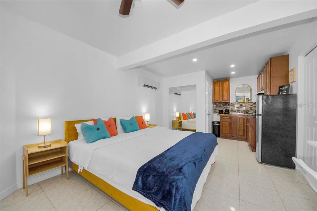 New Port Richey, Florida, 34653, United States, 4 Bedrooms Bedrooms, ,5 BathroomsBathrooms,Residential,For Sale,1989406