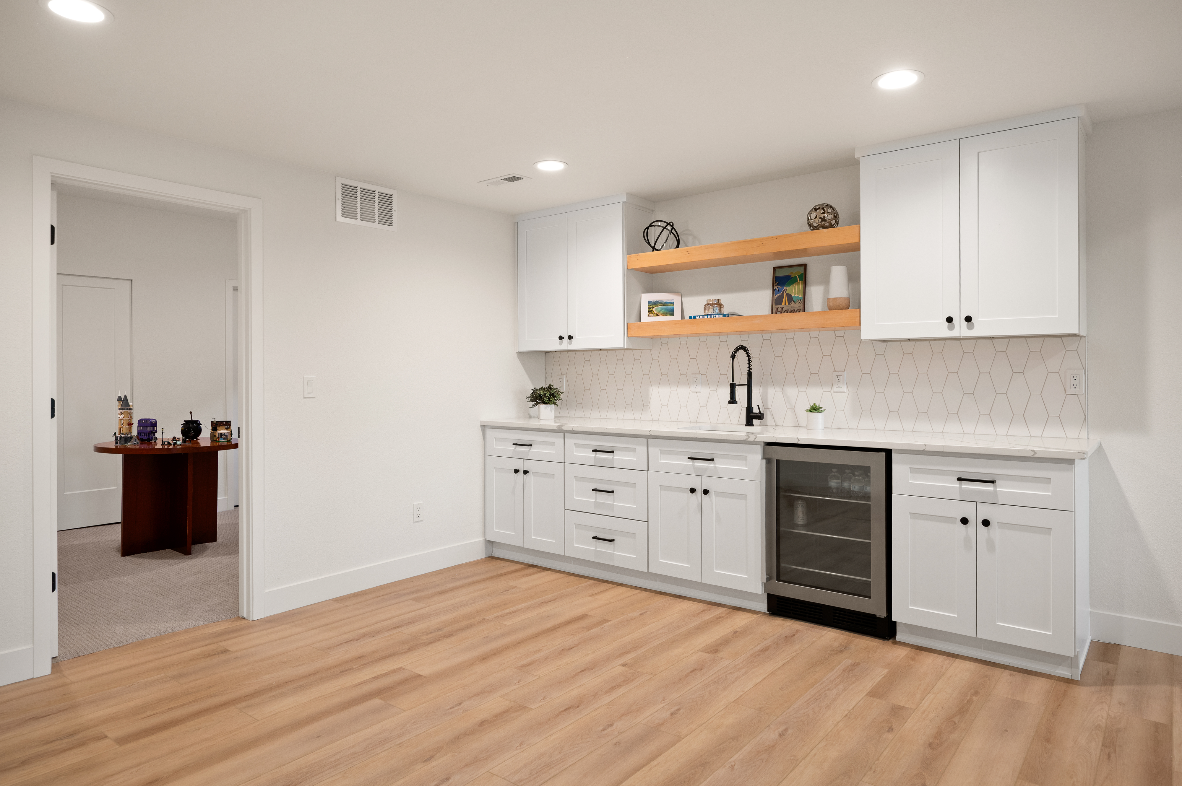  Red Hawk Ridge Fairway Home with Massive Island Kitchen & Walk-Out Golf Entertai - 物件實景