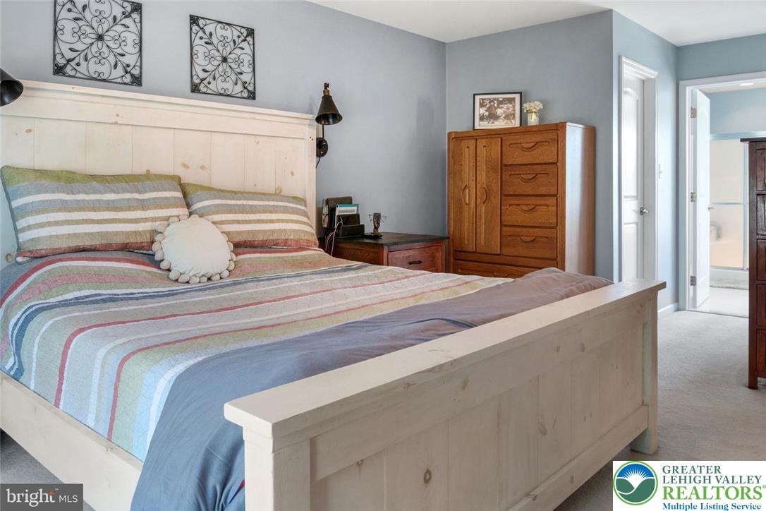 Marlborough Twp, Pennsylvania, 18054, United States, 5 Bedrooms Bedrooms, ,4 BathroomsBathrooms,Residential,For Sale,1918546