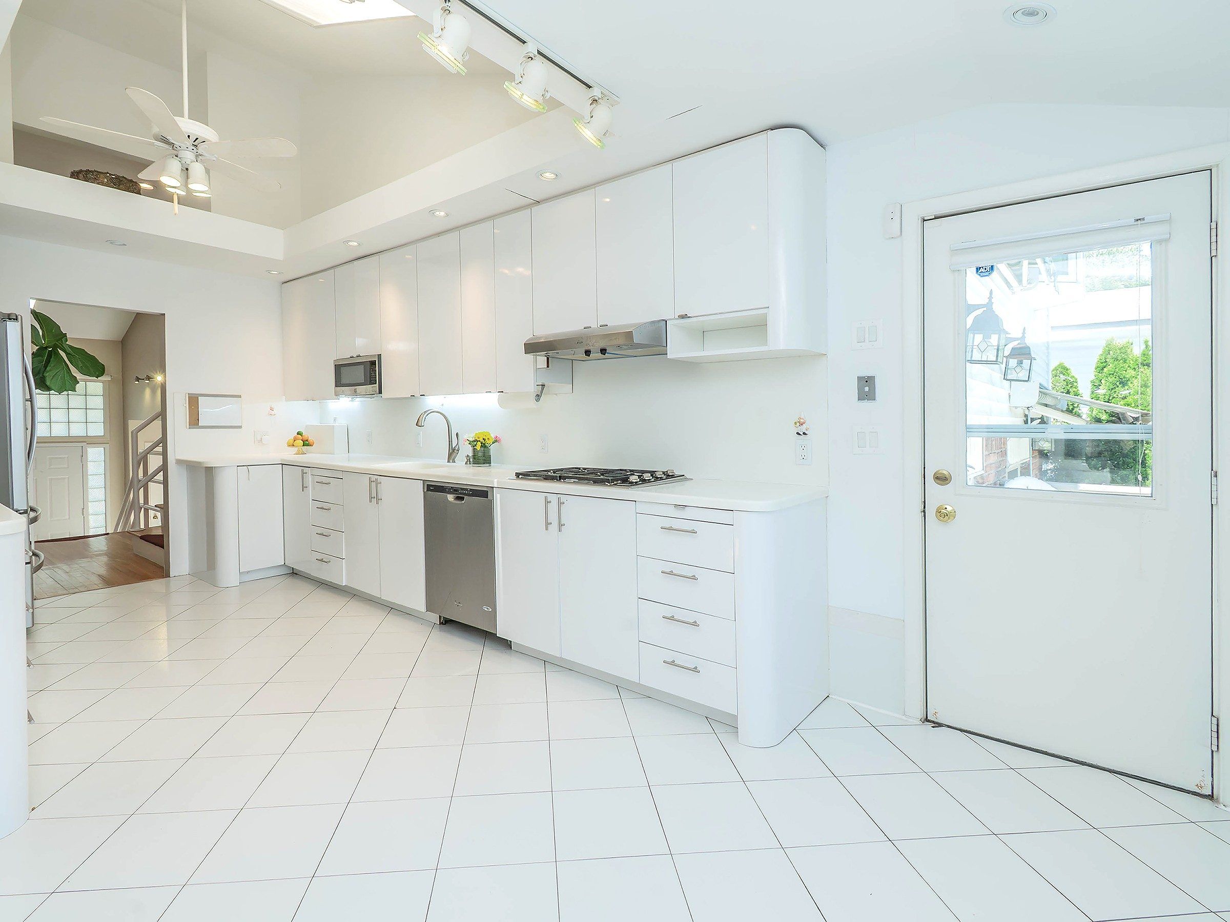  56 Soundview Drive, Port Washington, NY, 11050 - 物件實景
