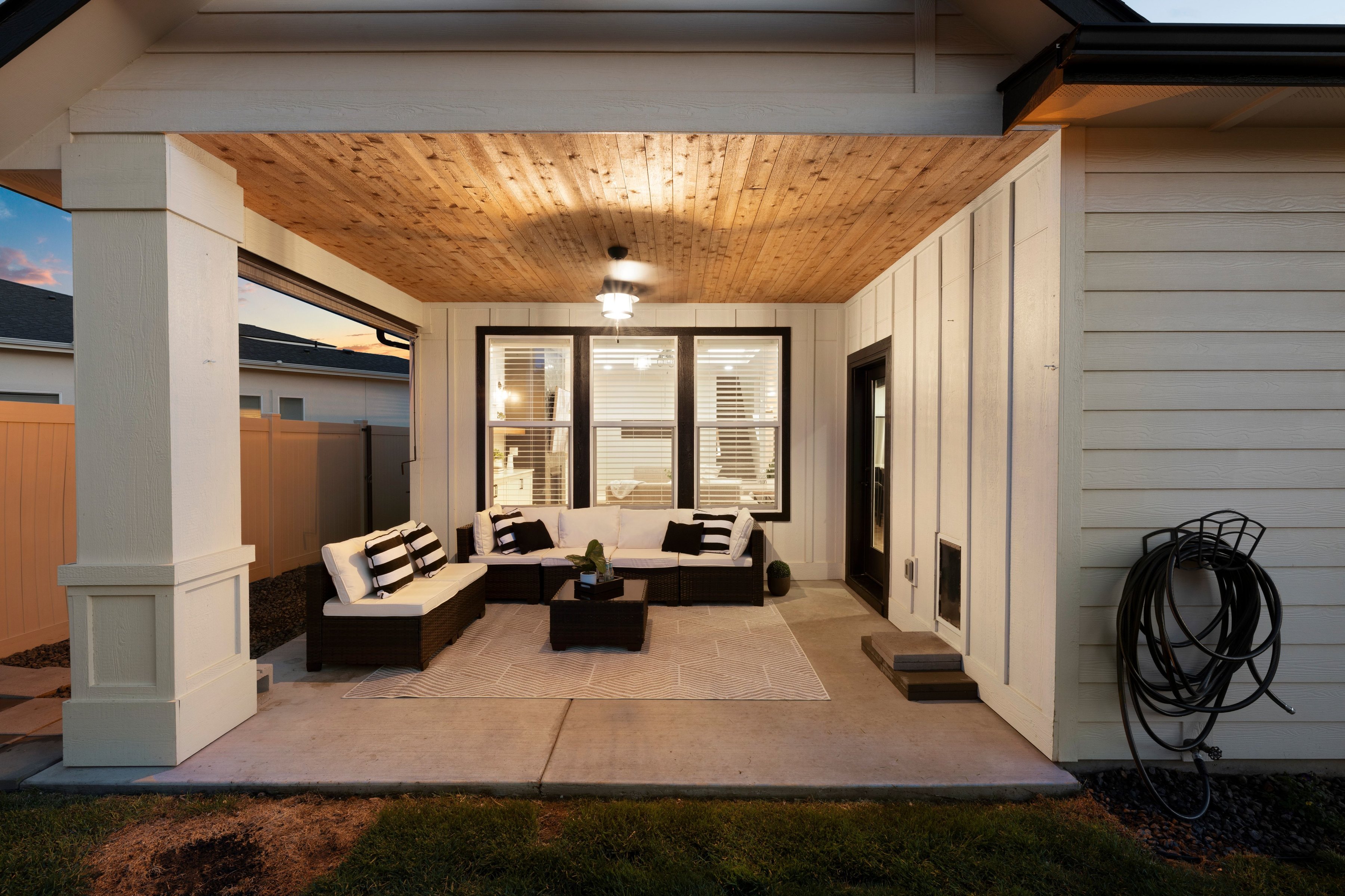  Comfortable Living with Flexible Space & Inviting Design - 物件實景