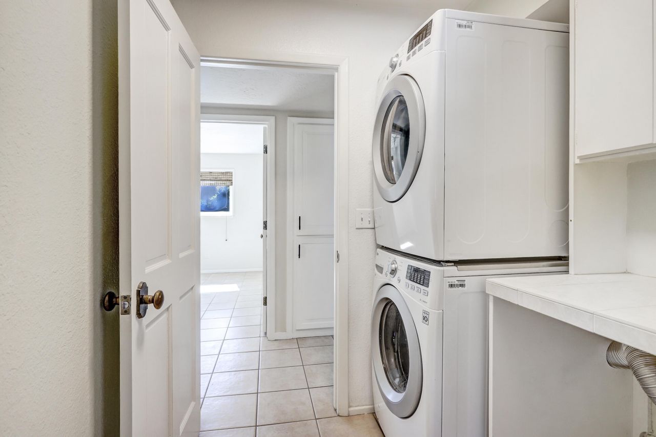 Albuquerque, New Mexico, 87109, United States, 3 Bedrooms Bedrooms, ,2 BathroomsBathrooms,Residential,For Sale,1970337