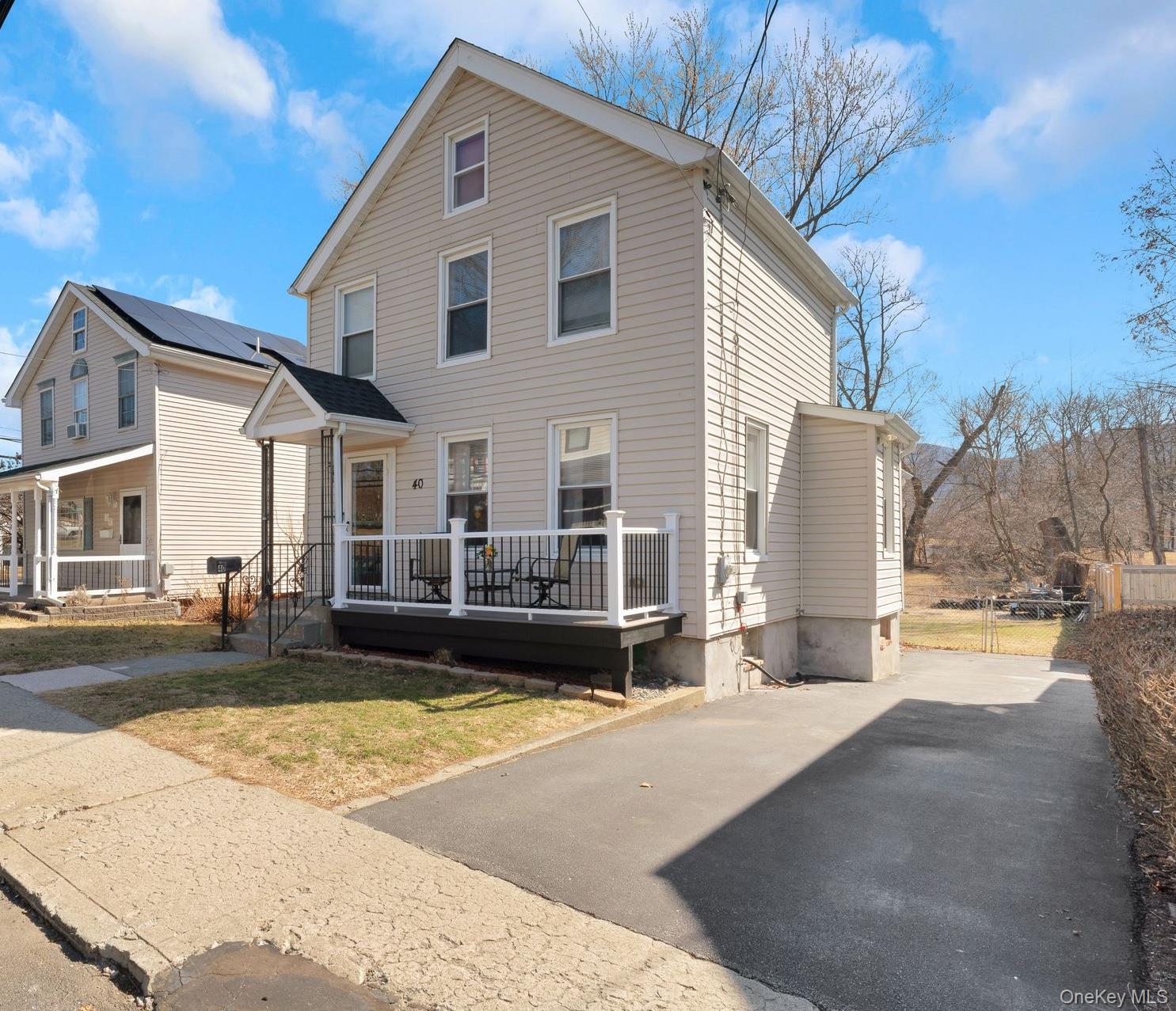 Beacon, New York, 12508, United States, 2 Bedrooms Bedrooms, ,1 BathroomBathrooms,Residential,For Sale,1743242