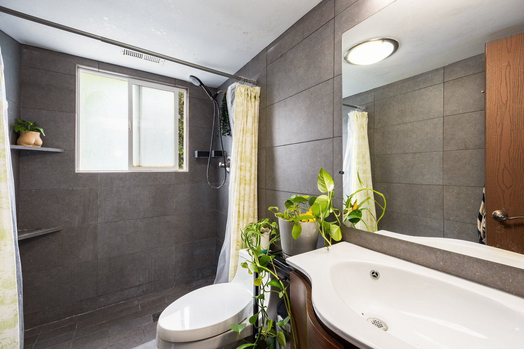  Charming 2 Bedroom, 2 Bath Condo - 物件實景
