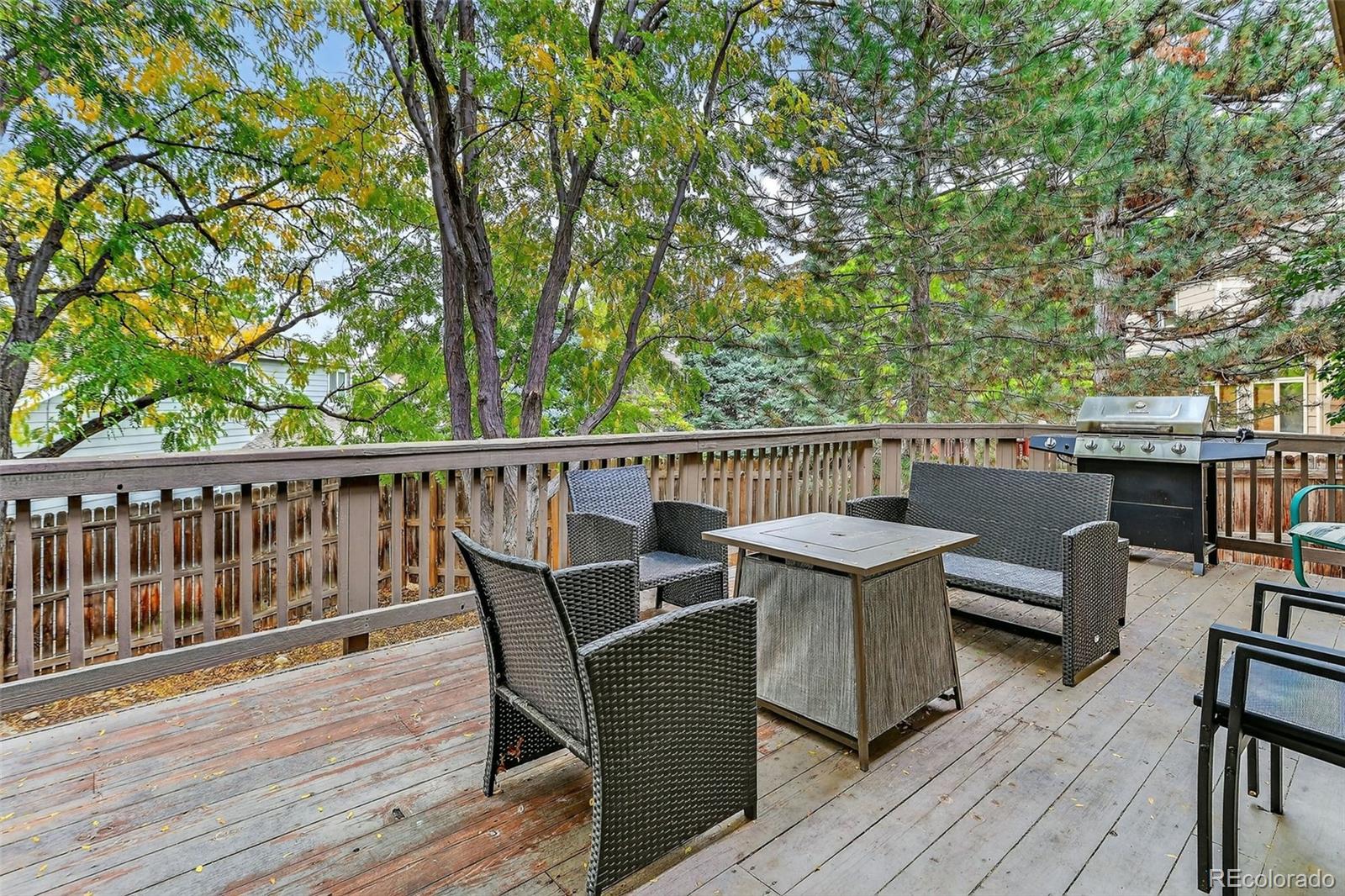 Littleton, Colorado, 80127, United States, 4 Bedrooms Bedrooms, ,3 BathroomsBathrooms,Residential,For Sale,1992155