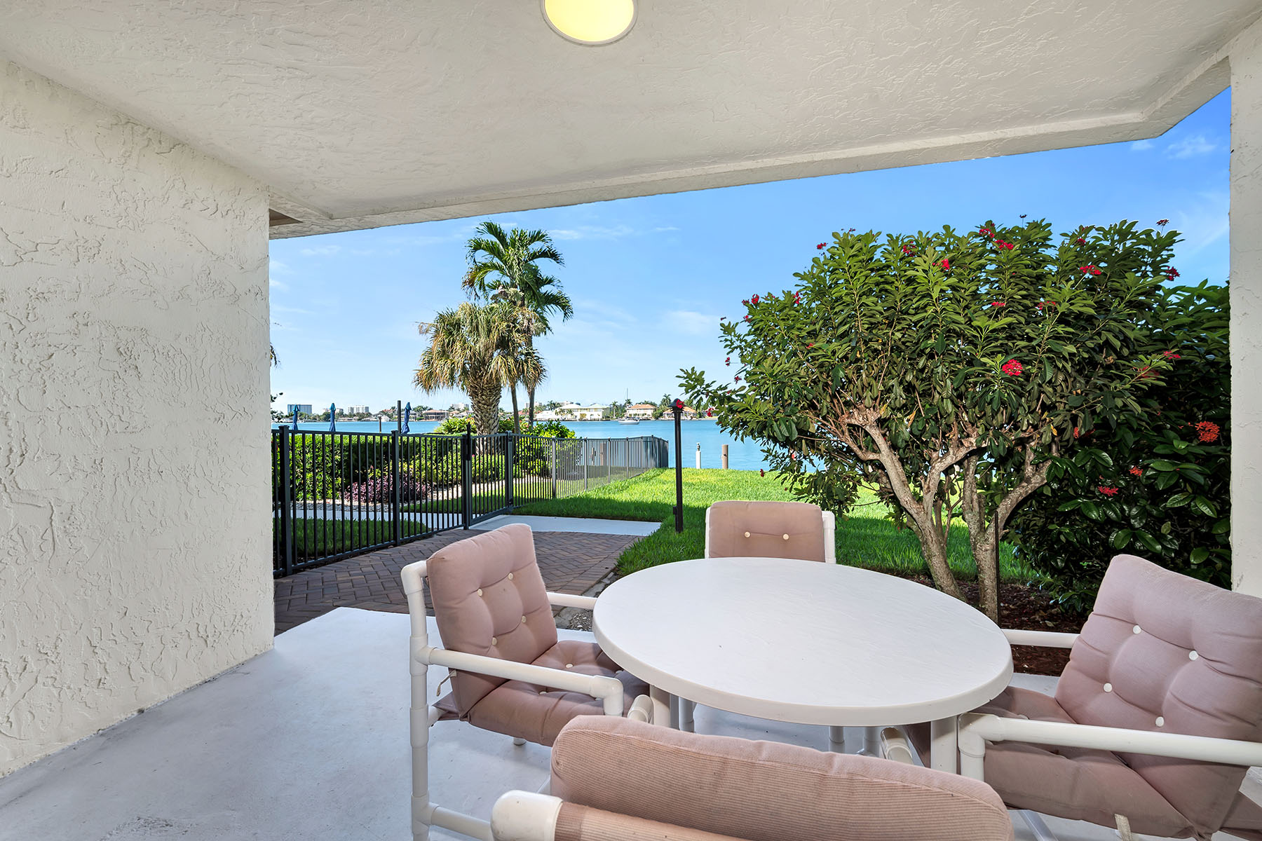  MARCO ISLAND - BAYSIDE CLUB - 物件實景