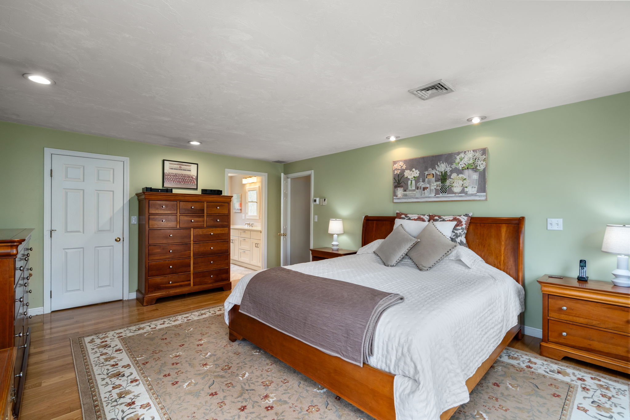  77 Azalea Road, Sharon, MA, 02067 - 物件實景