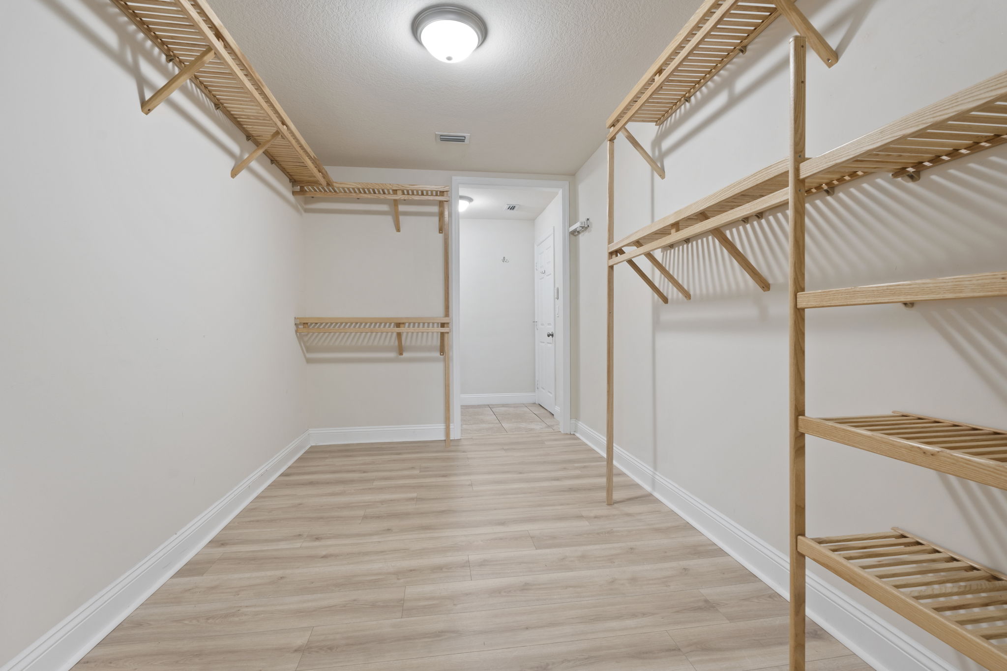  339 SW Winnachee Drive, Stuart, FL, 34994 - 物件實景