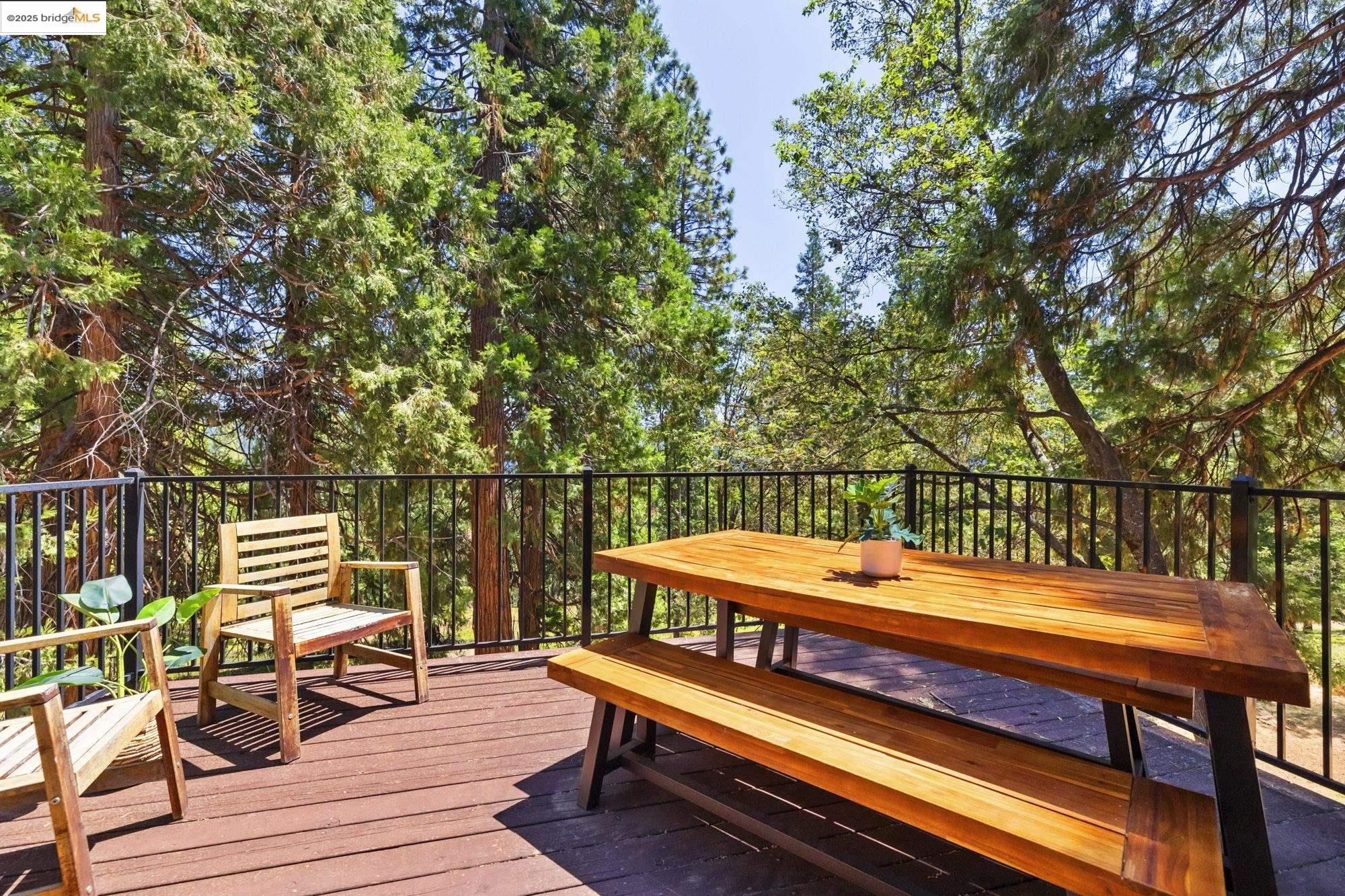 Mi Wuk Village, California, 95346, United States, 4 Bedrooms Bedrooms, ,3 BathroomsBathrooms,Residential,For Sale,1826710