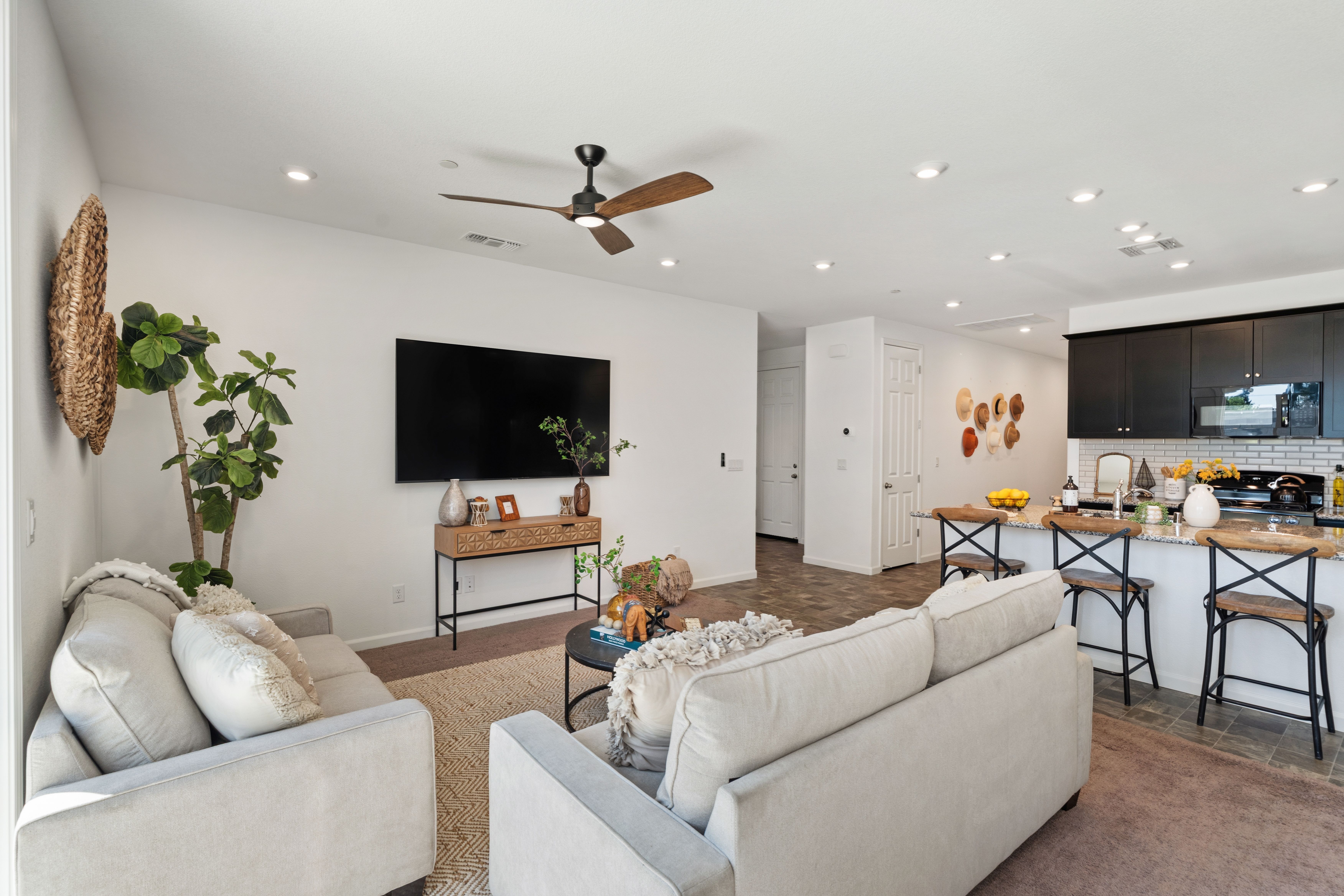  749 Creekview Circle, Galt, CA 95632 - 物件實景