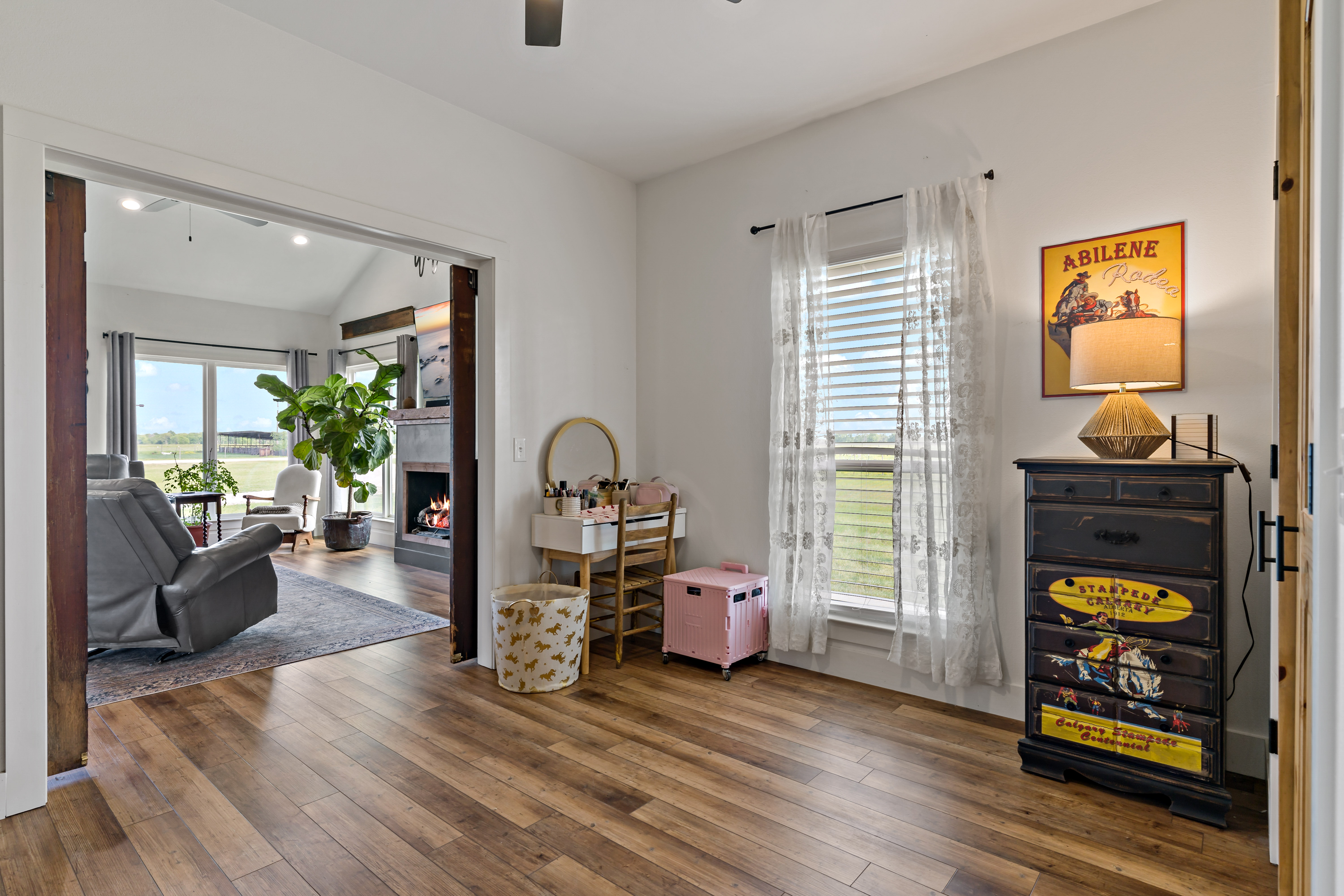 Paris, Texas, 75462, United States, 3 Bedrooms Bedrooms, ,2 BathroomsBathrooms,Residential,For Sale,1983529