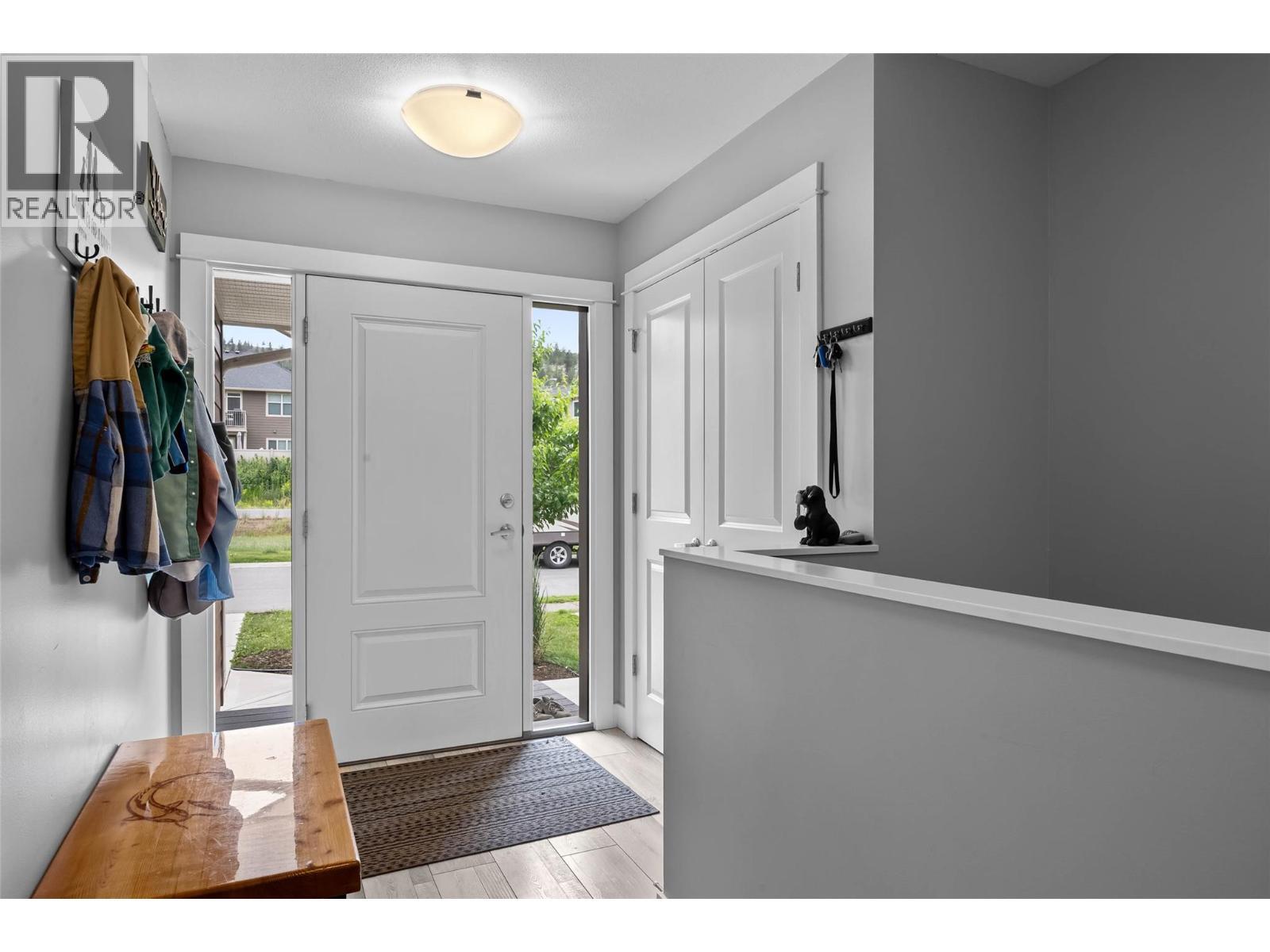 KAMLOOPS, British Columbia, V2C 0G8, CA, 3 Bedrooms Bedrooms, ,2 BathroomsBathrooms,Residential,For Sale,1951302
