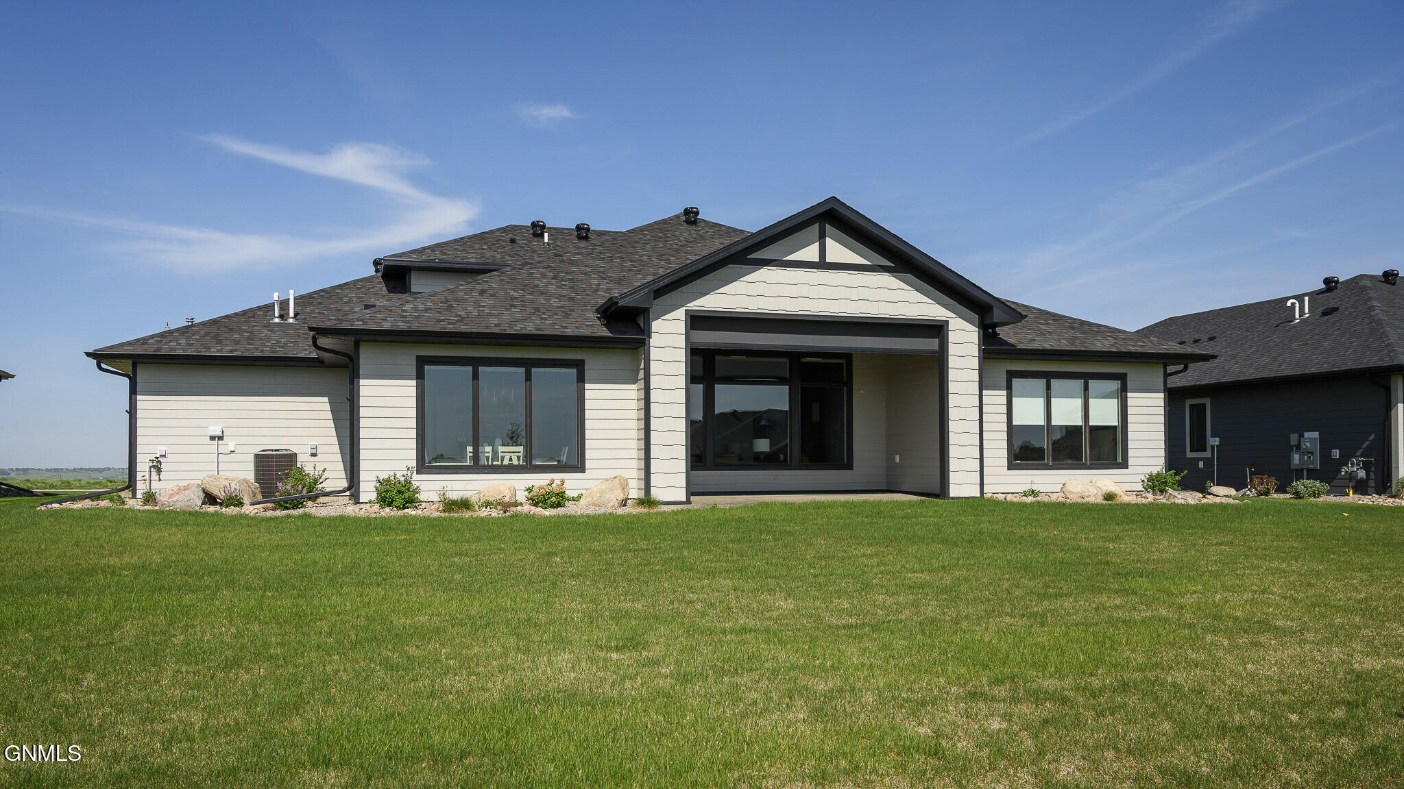 Bismarck, North Dakota, 58503, United States, 3 Bedrooms Bedrooms, ,4 BathroomsBathrooms,Residential,For Sale,2027923