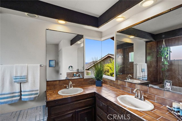 San Clemente, California, 92672, United States, 3 Bedrooms Bedrooms, ,2 BathroomsBathrooms,Residential,For Sale,1984253