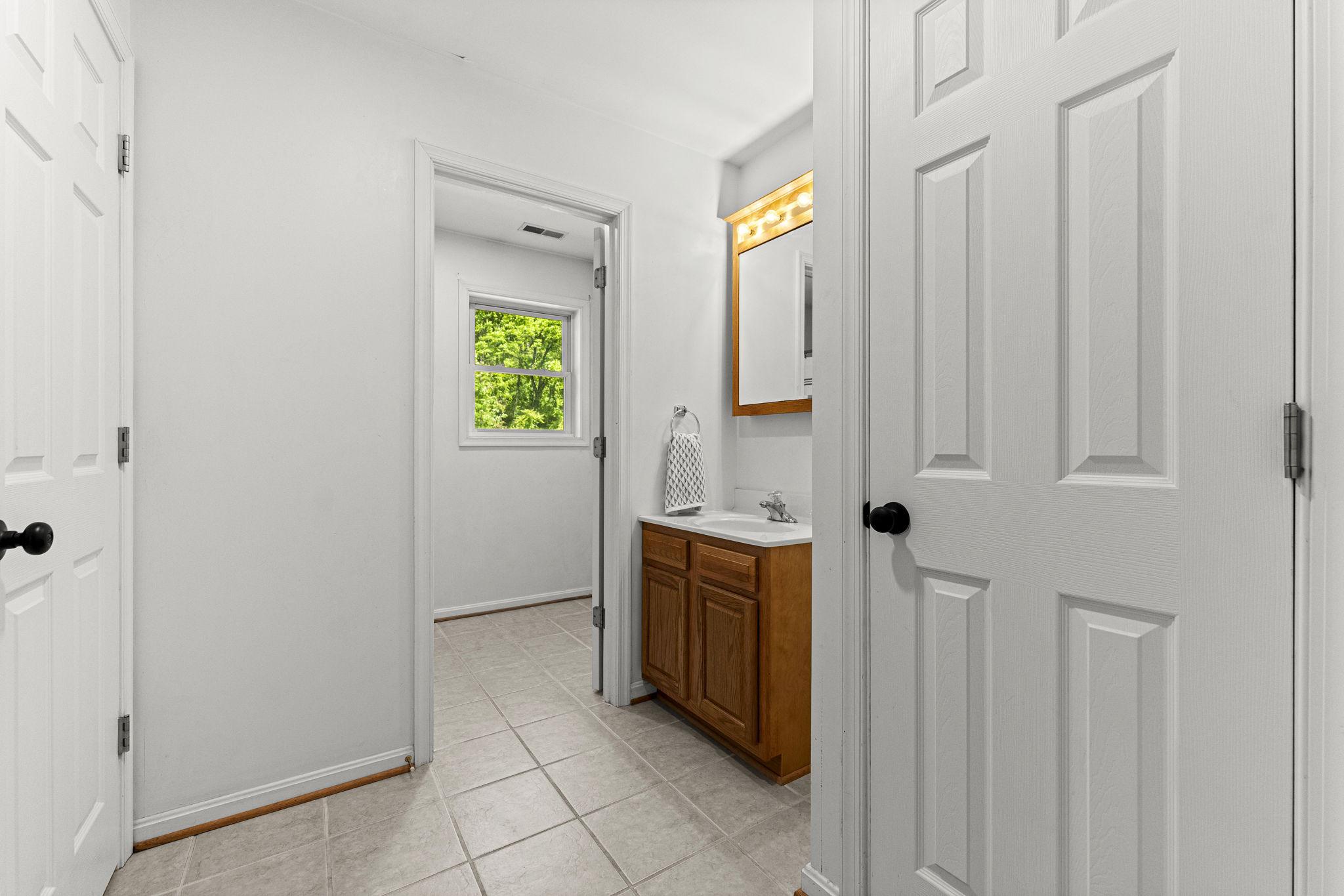  384 Lindamood Lane, Strasburg, VA, 22641 - 物件實景