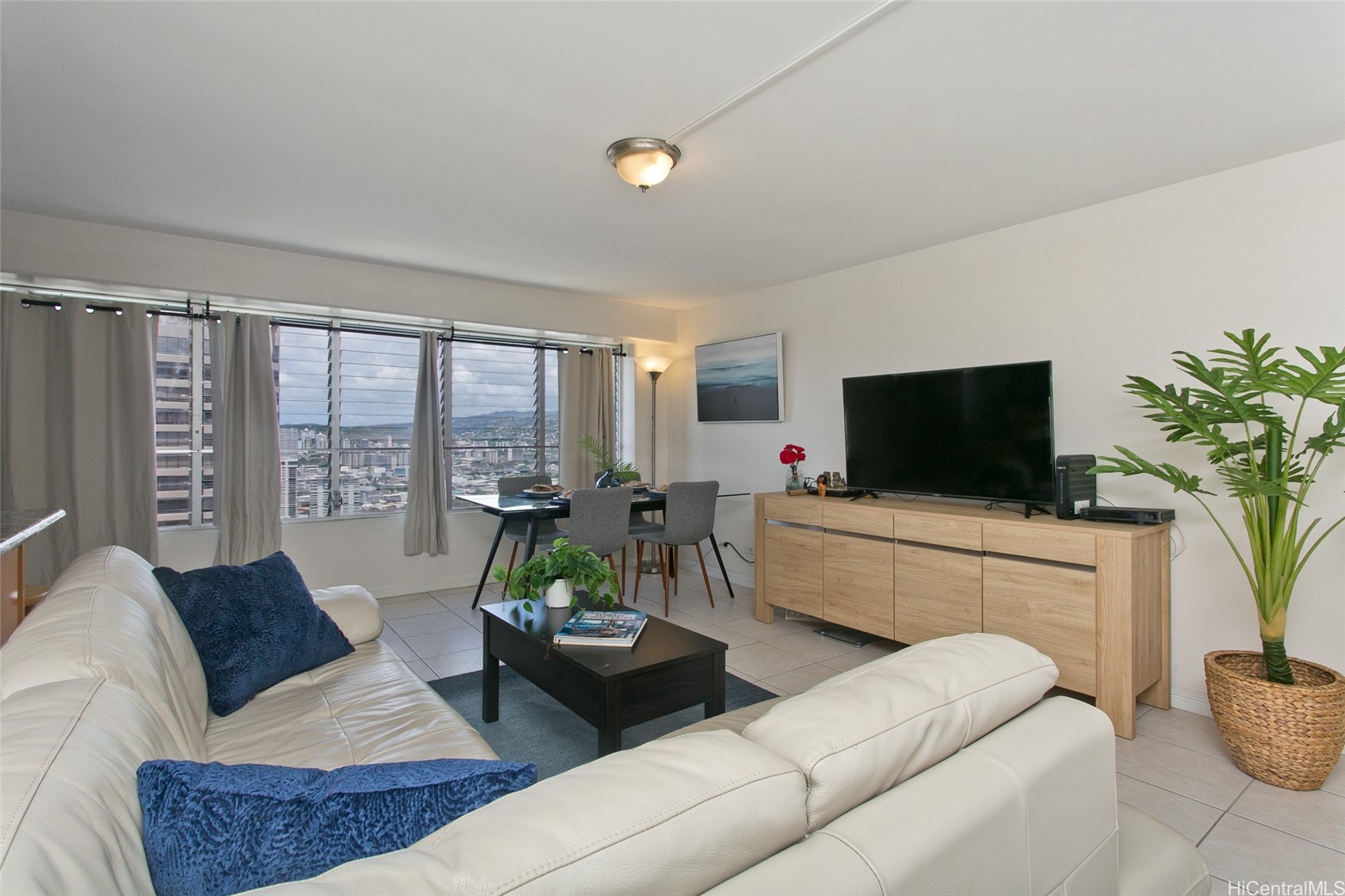 2525 Date Street Unit 3706, Honolulu, Hawaii, 96826, United States, 2 Bedrooms Bedrooms, ,2 BathroomsBathrooms,Residential,For Sale,2525 Date Street Unit 3706,1624943