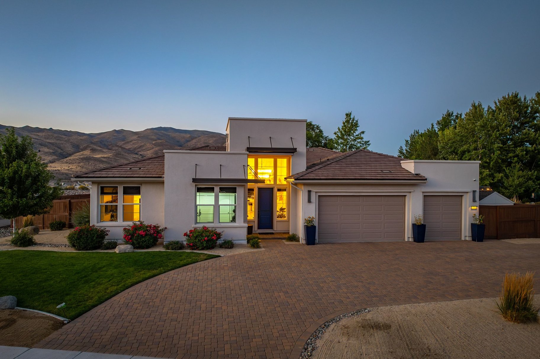 Private Luxury Retreat in Verdi with Custom Designer Finishes & Peavine Views - 物件實景
