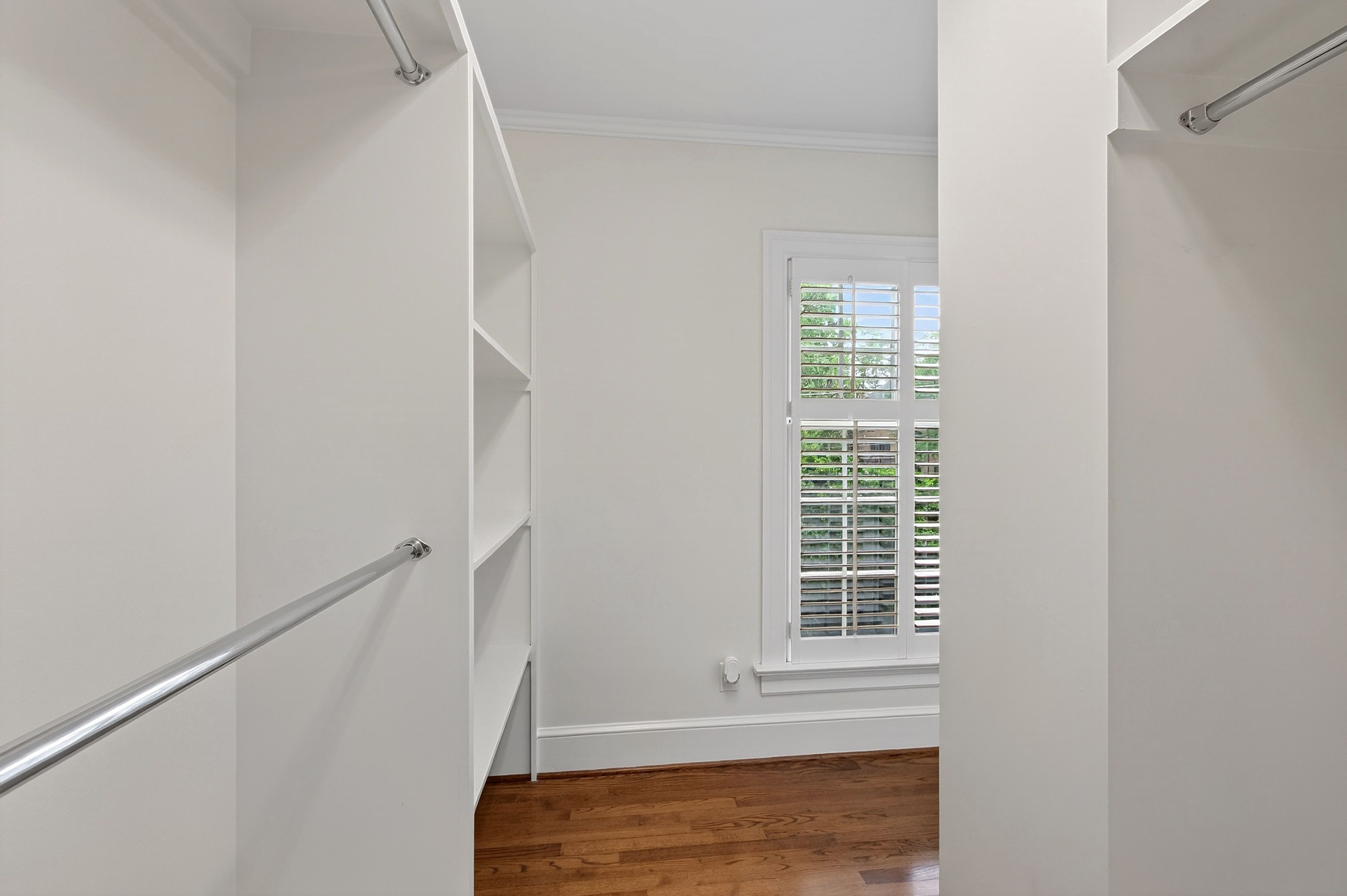  2507 Sanderson Drive, Raleigh, NC 27608 - 物件實景