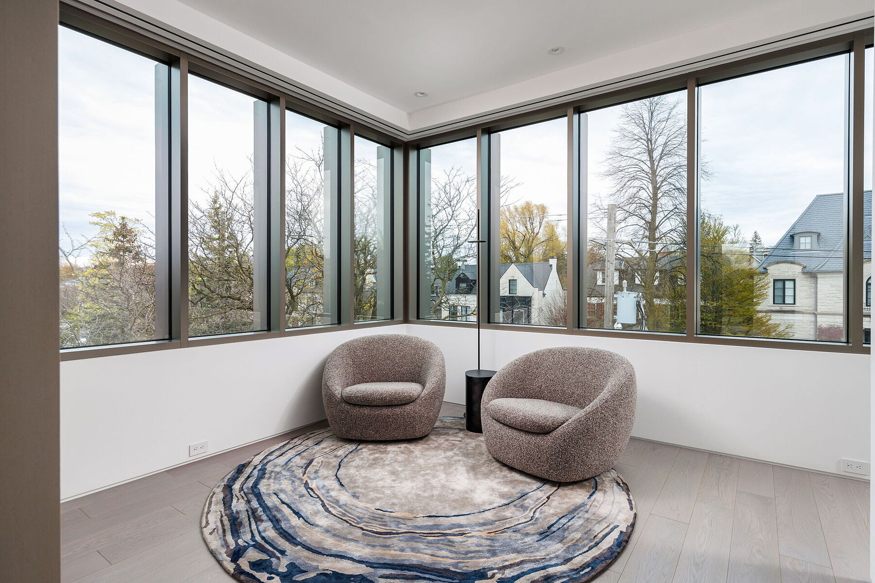  Iconic New Forest Hill Build - 物件實景
