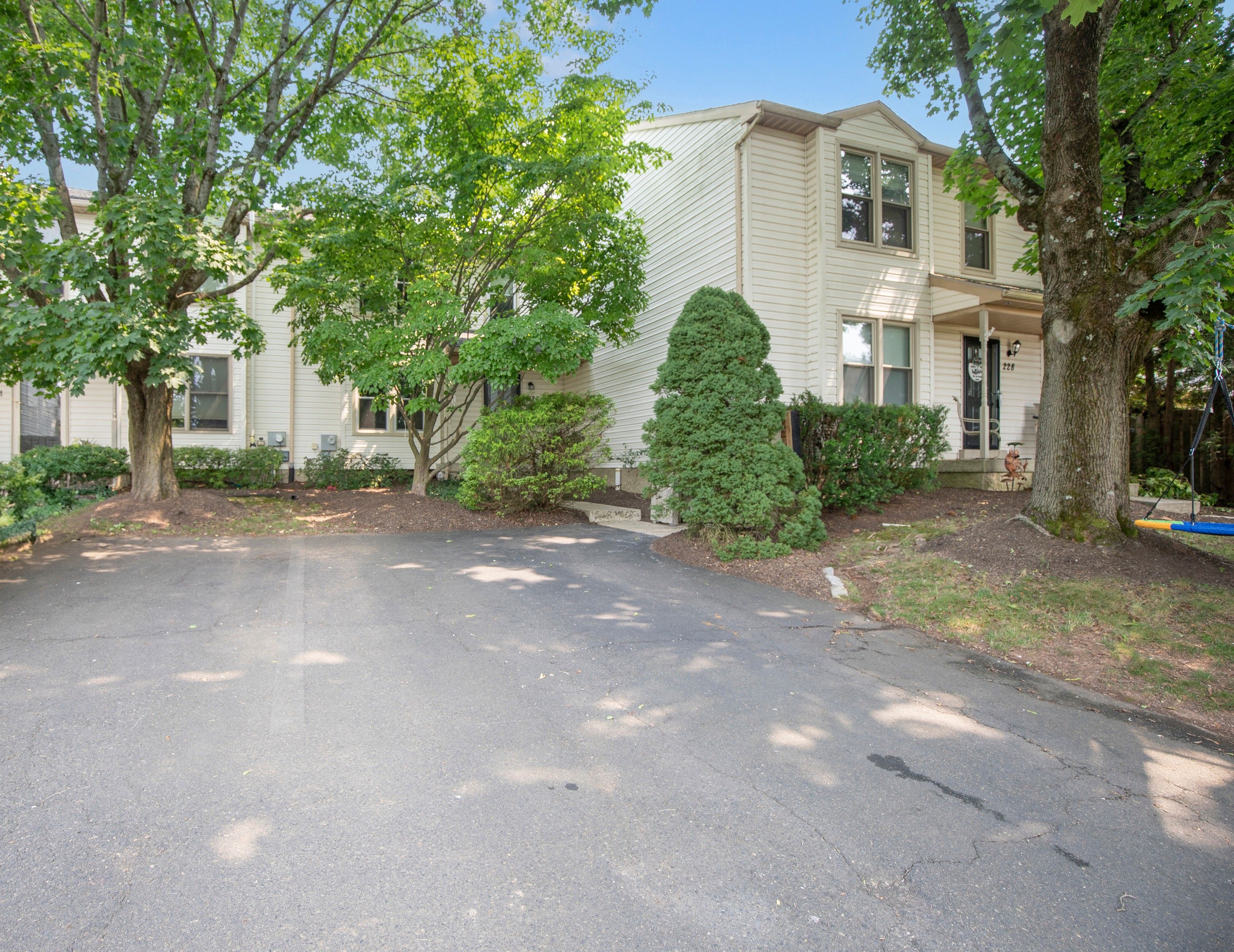  226 Inverness Circle, Chalfont, PA 18914 - 物件實景