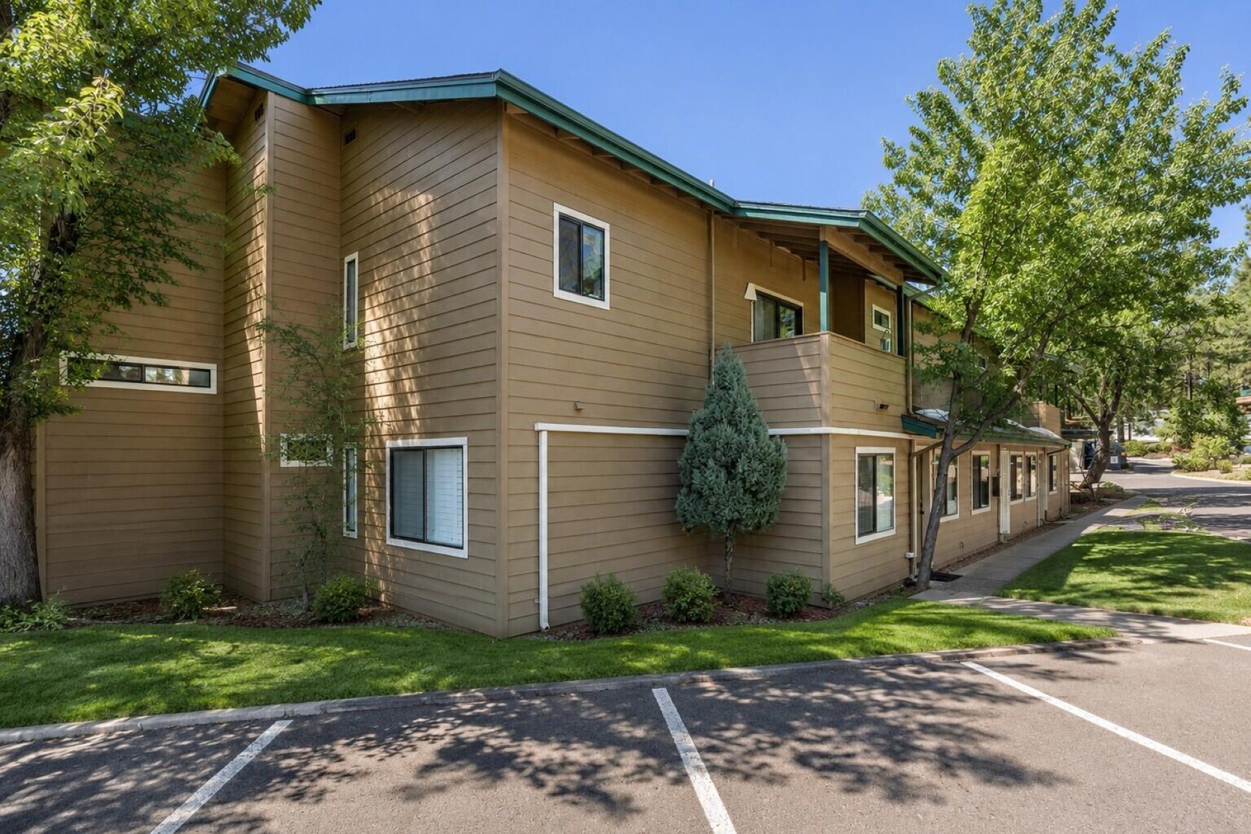  3200 S Litzler Drive¦Flagstaff, AZ - 物件實景