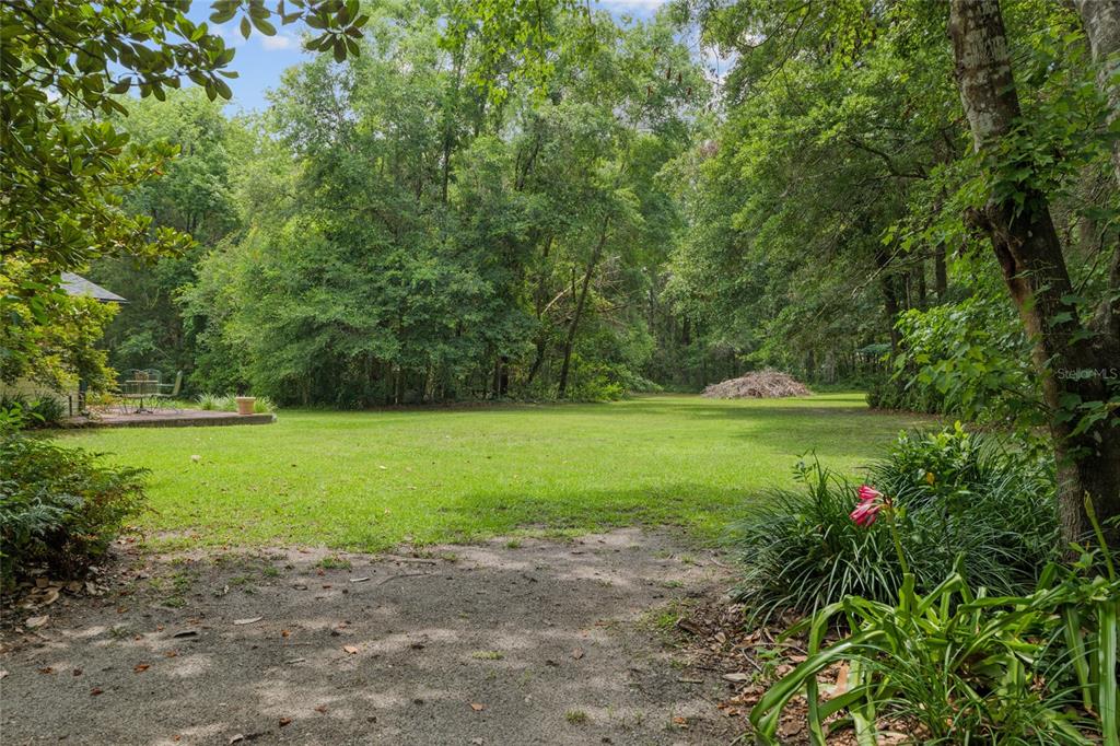 Newberry, Florida, 32669, United States, 3 Bedrooms Bedrooms, ,2 BathroomsBathrooms,Residential,For Sale,1847426