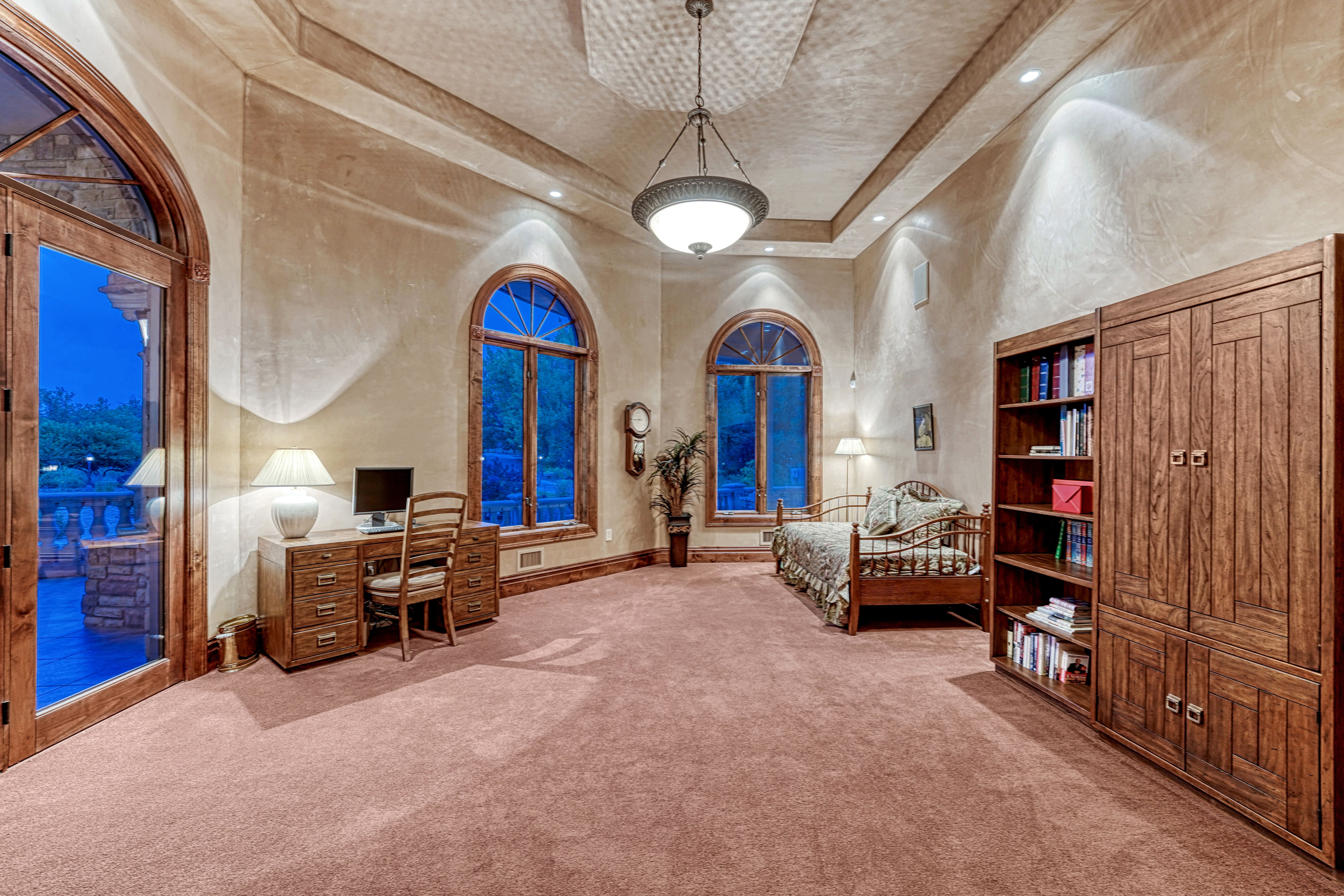  Extraordinary Estate on Pueblo
