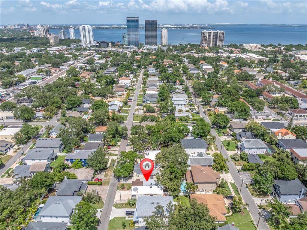 Tampa, Florida, 33629, United States, 2 Bedrooms Bedrooms, ,3 BathroomsBathrooms,Residential,For Sale,1858251