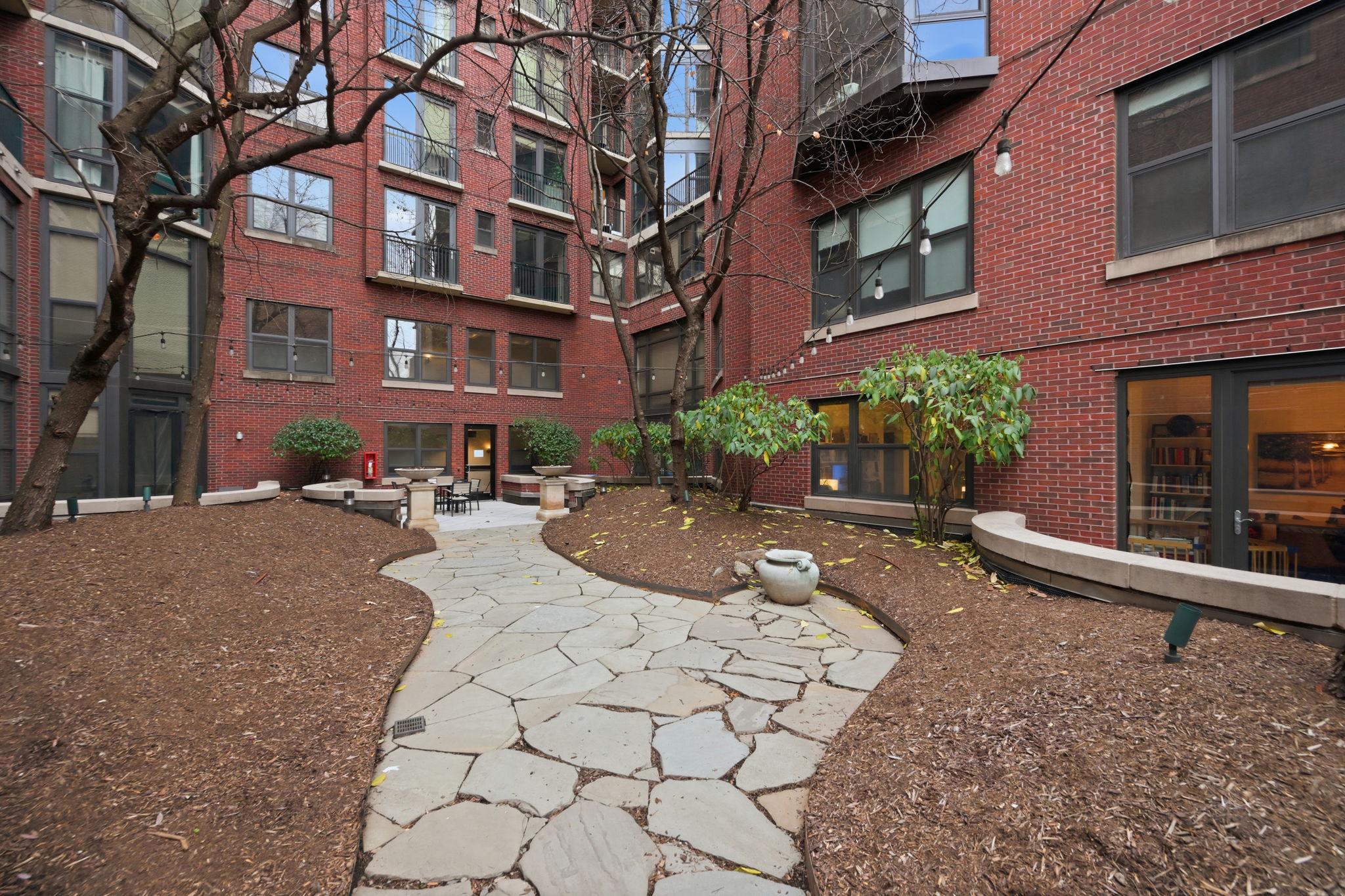  1390 Kenyon Street NW, Washington, DC, 20010 - 物件實景