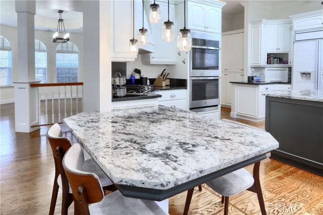 Ahwahnee, California, 93601, United States, 5 Bedrooms Bedrooms, ,4 BathroomsBathrooms,Residential,For Sale,1979004