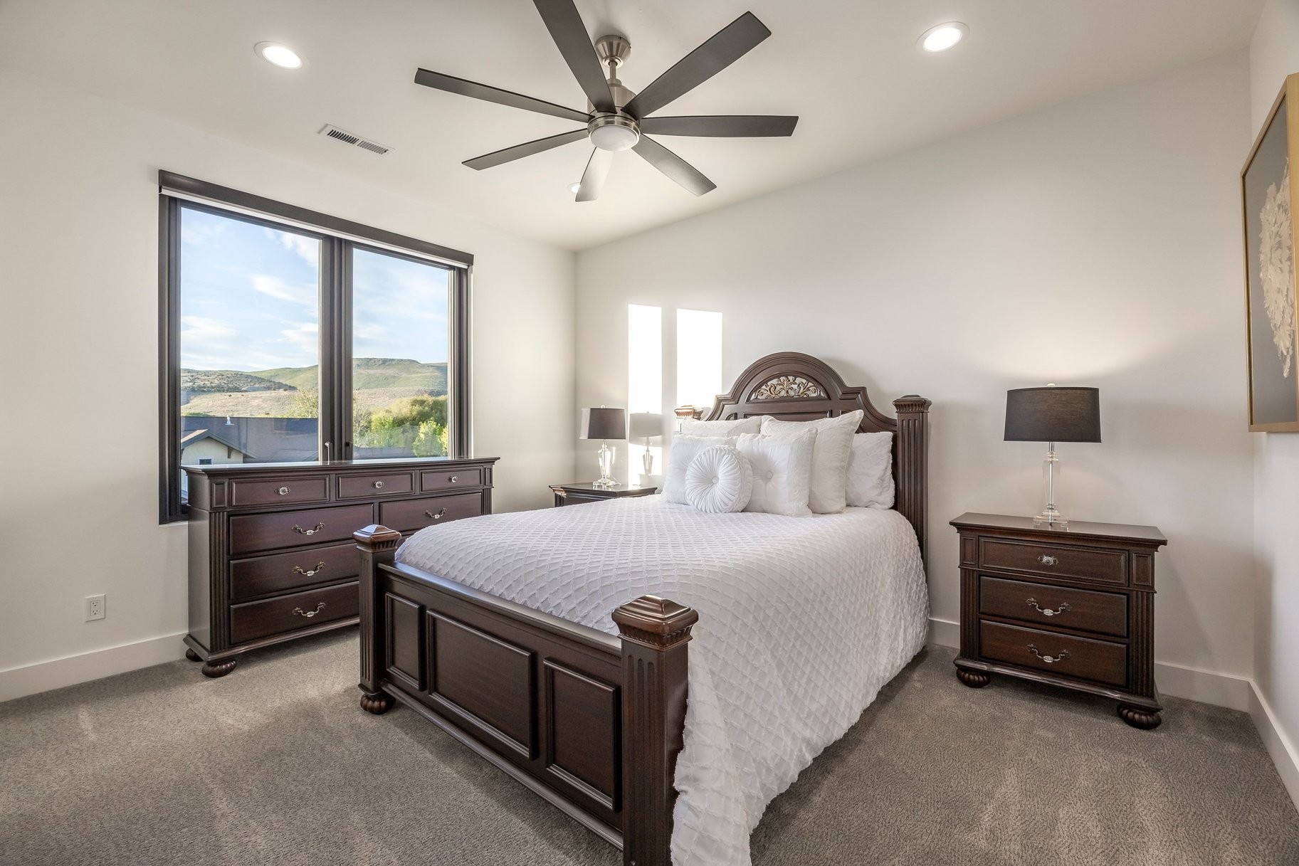  Nearly New Luxury Home with ADU, Views & Chef