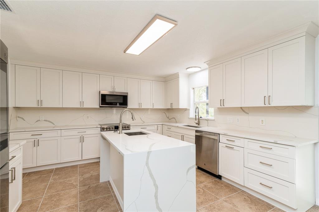 Port Charlotte, Florida, 33981, United States, 5 Bedrooms Bedrooms, ,4 BathroomsBathrooms,Residential,For Sale,1856891