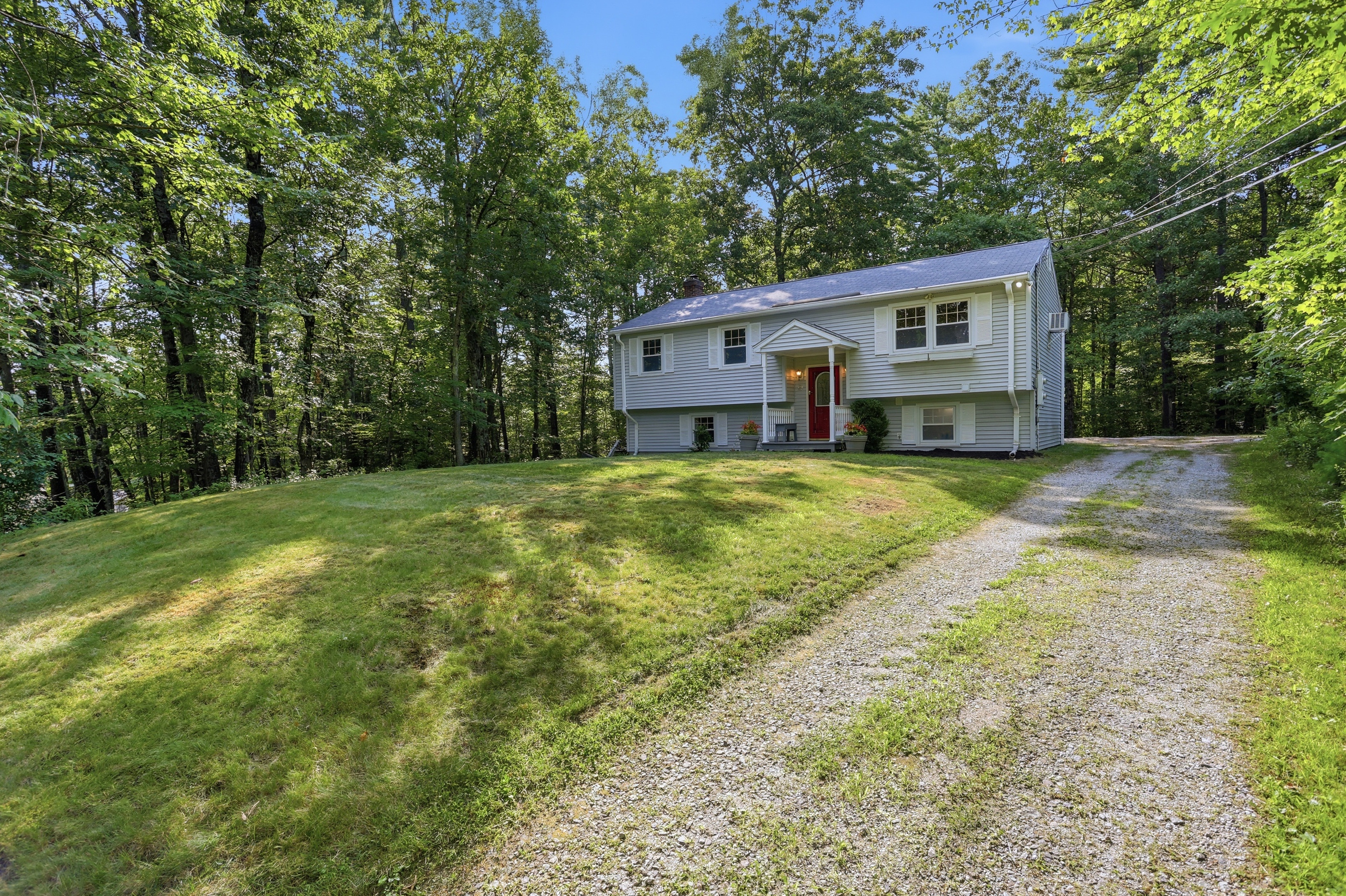  42 Jason Drive, Goffstown, NH 03045 - 物件實景