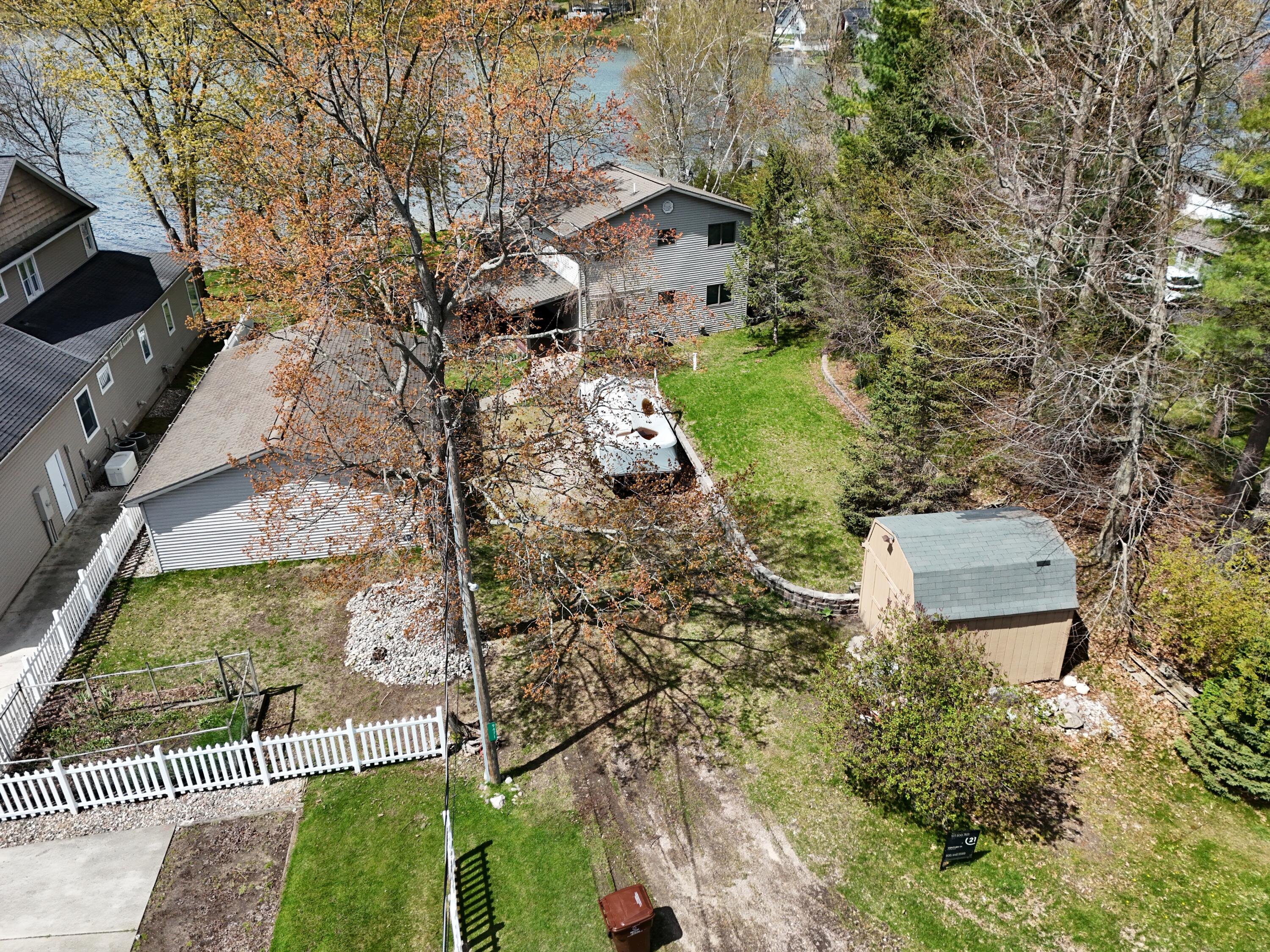 Mecosta, Michigan, 49332, United States, 4 Bedrooms Bedrooms, ,3 BathroomsBathrooms,Residential,For Sale,2035757