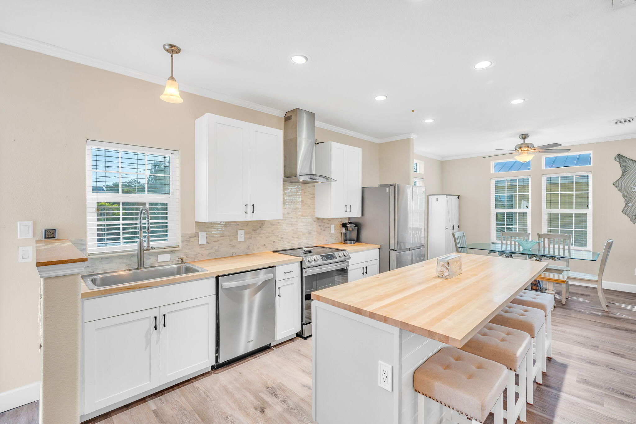 Big Pine, Florida, 33043, United States, 3 Bedrooms Bedrooms, ,2 BathroomsBathrooms,Residential,For Sale,1994382