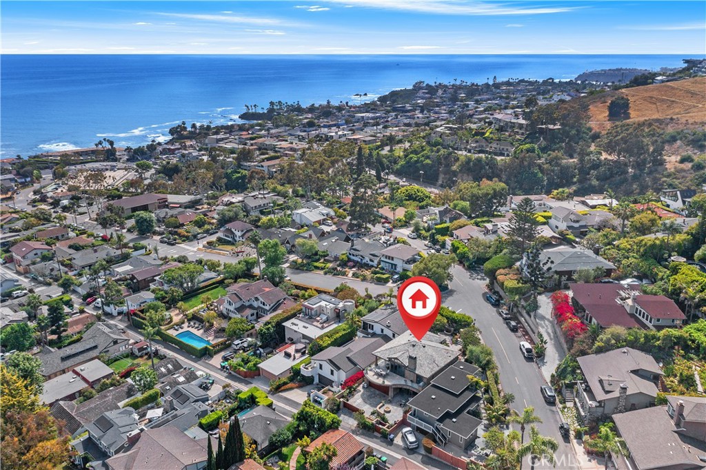 Laguna Beach, California, 92651, United States, 3 Bedrooms Bedrooms, ,4 BathroomsBathrooms,Residential,For Sale,1838751