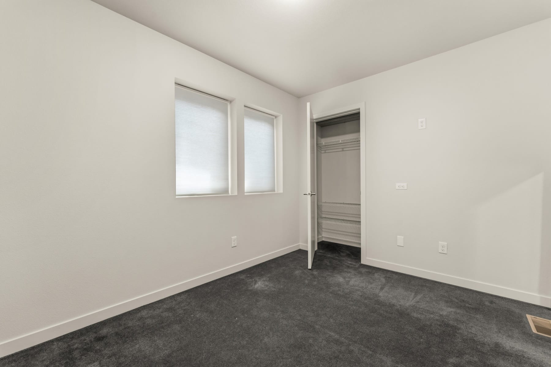  14794 SW WATERSHED LN Beaverton, OR 97007 - 物件實景