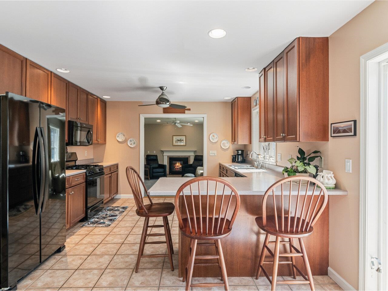 Colchester, Vermont, 05446, United States, 3 Bedrooms Bedrooms, ,3 BathroomsBathrooms,Residential,For Sale,1779357