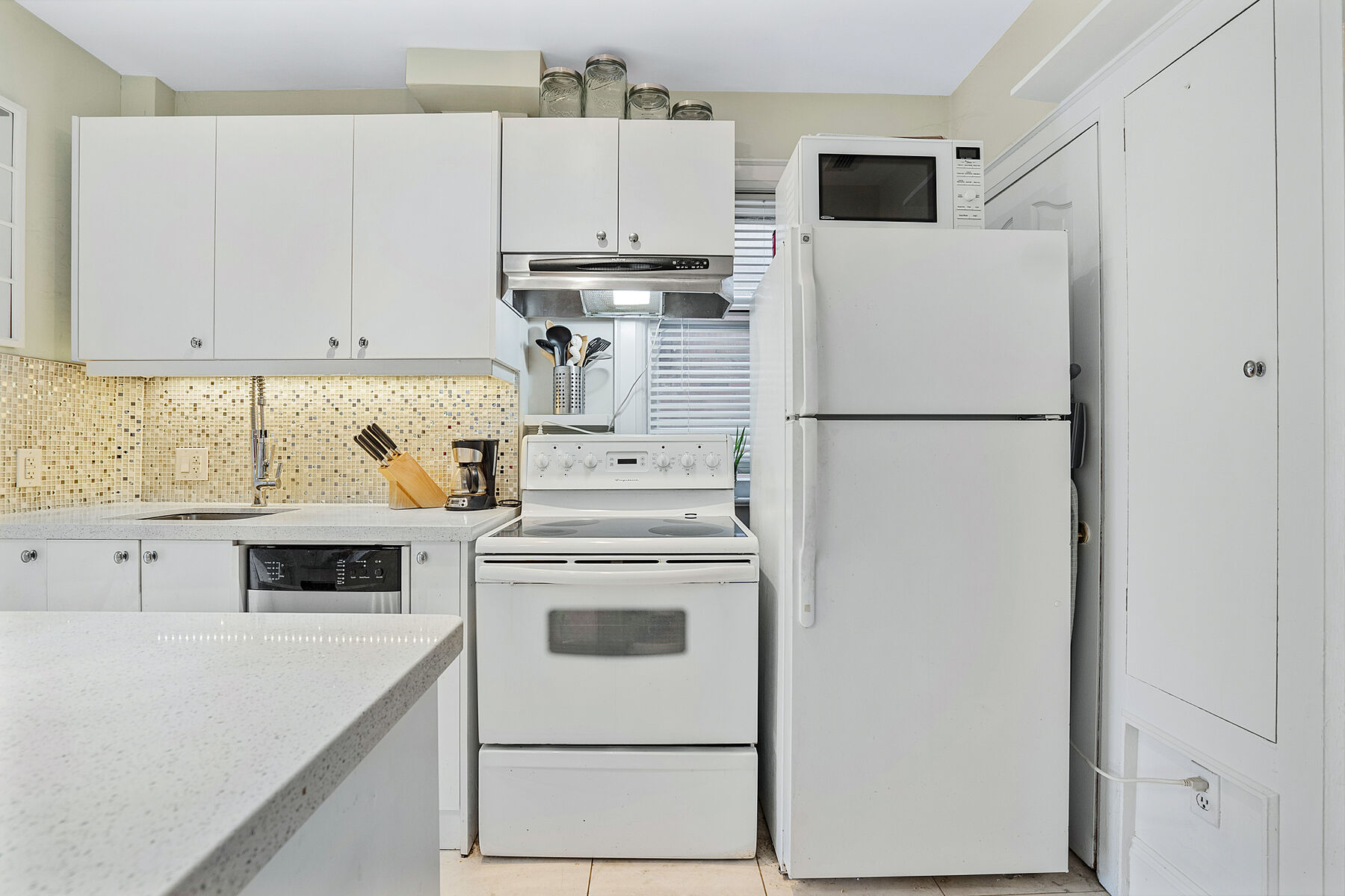  Rare Duplex in Davisville - 物件實景
