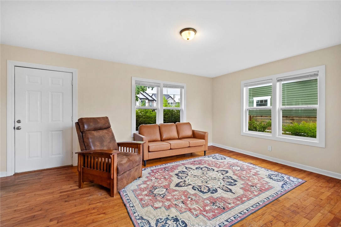 Bentonville, Arkansas, 72712, United States, 2 Bedrooms Bedrooms, ,1 BathroomBathrooms,Residential,For Sale,1793359