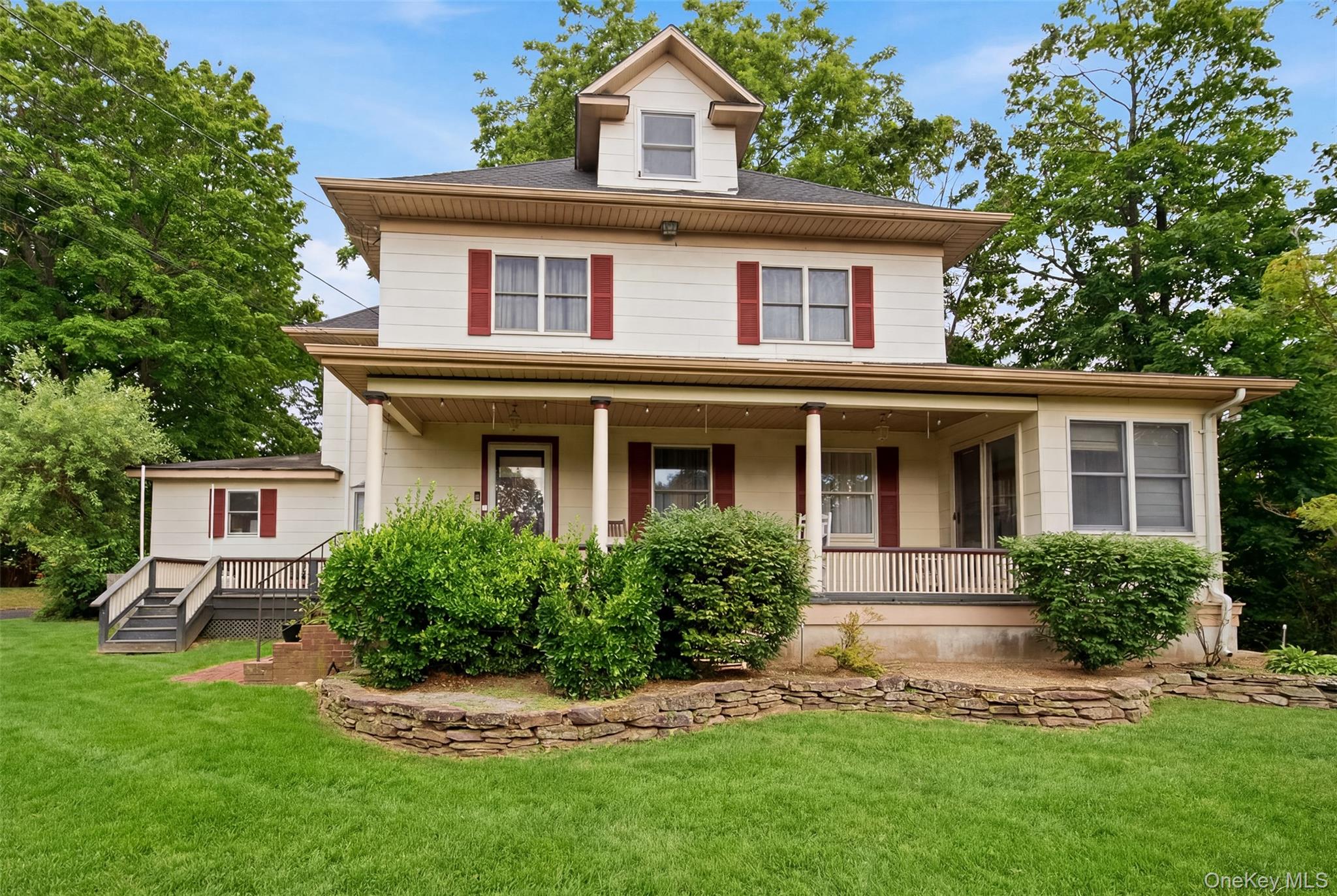  863 Lake Road, Huntington, NY, 11743 - 物件實景
