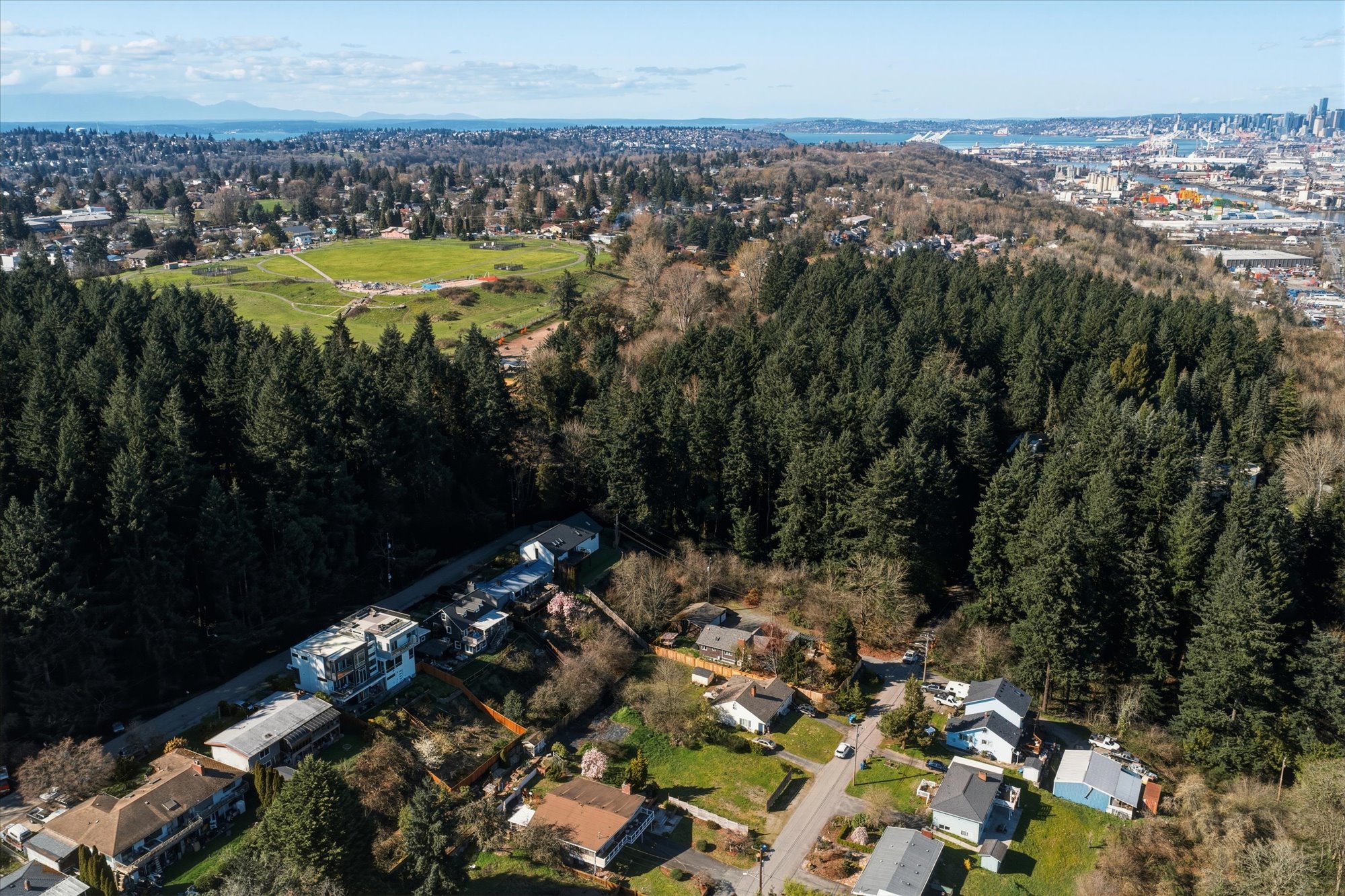  9017 3rd Avenue Southwest, Seattle, WA 98106 - 物件實景
