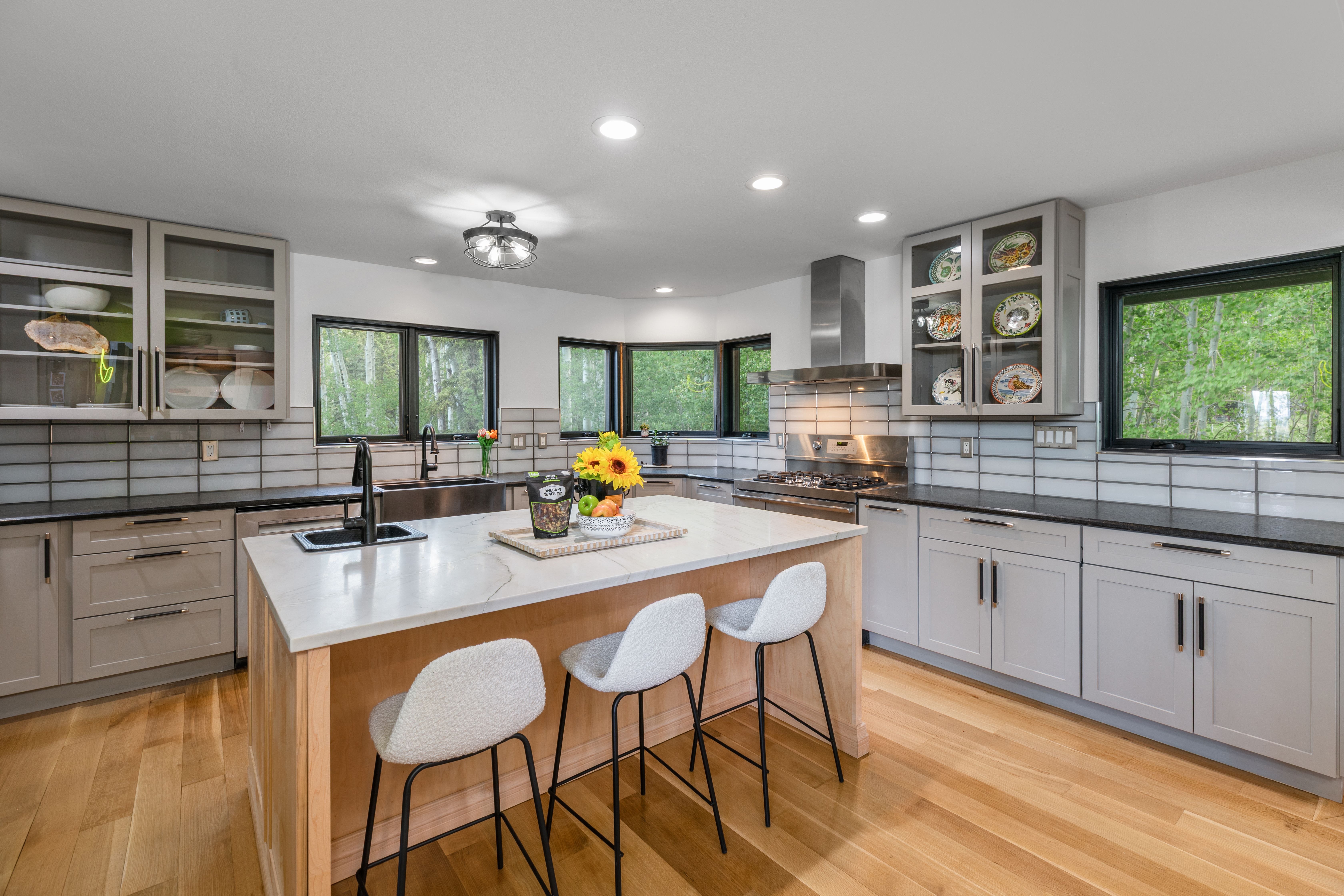  Secluded 4 Bed / 4 Bath Telluride Property - 物件實景