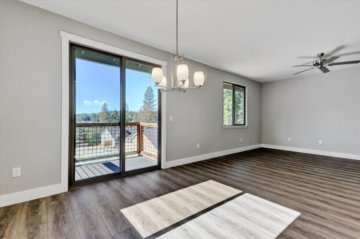 Grass Valley, California, 95945, United States, 3 Bedrooms Bedrooms, ,2 BathroomsBathrooms,Residential,For Sale,1978988