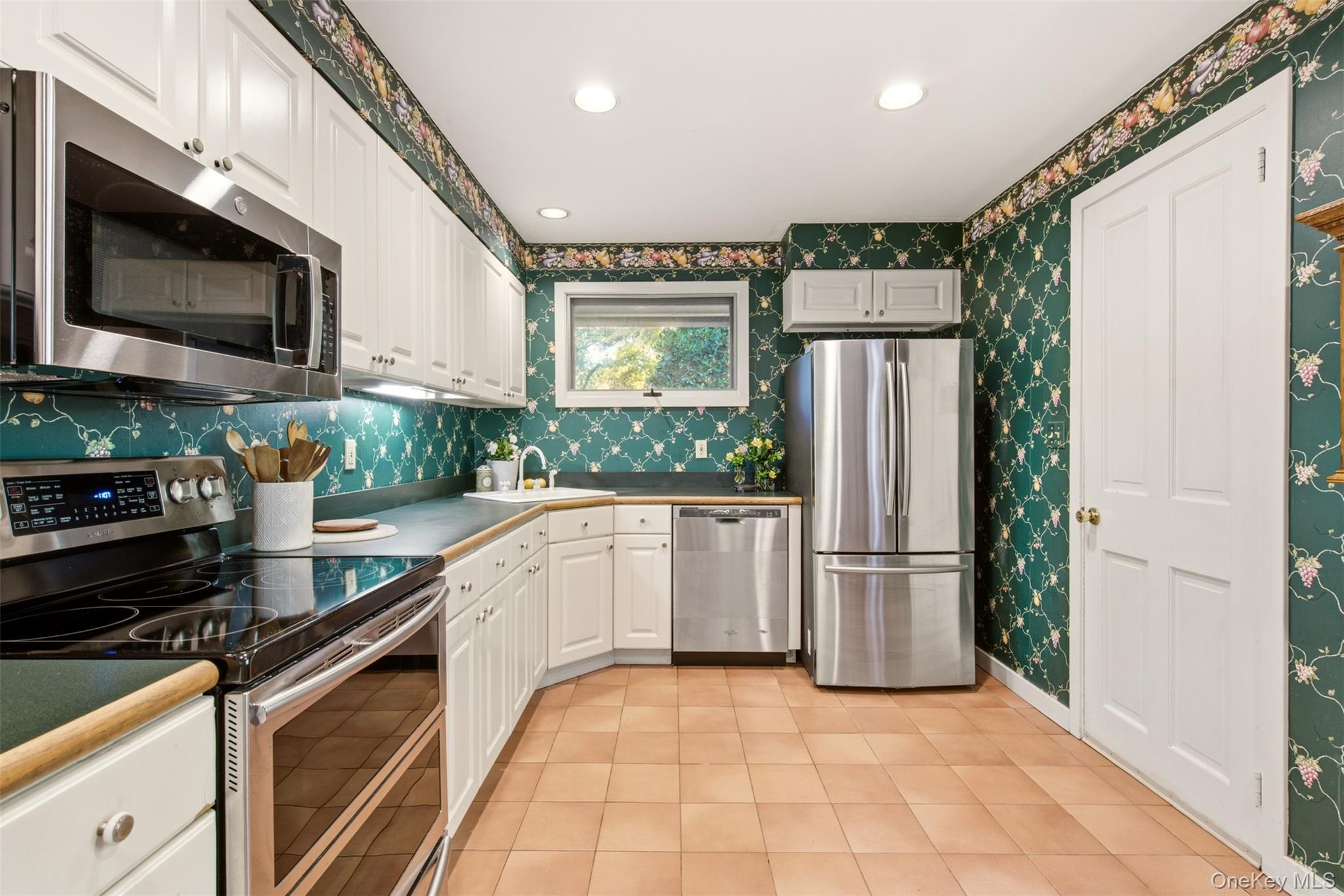  1620 Stewart Lane, Laurel Hollow, NY, 11791 - 物件實景