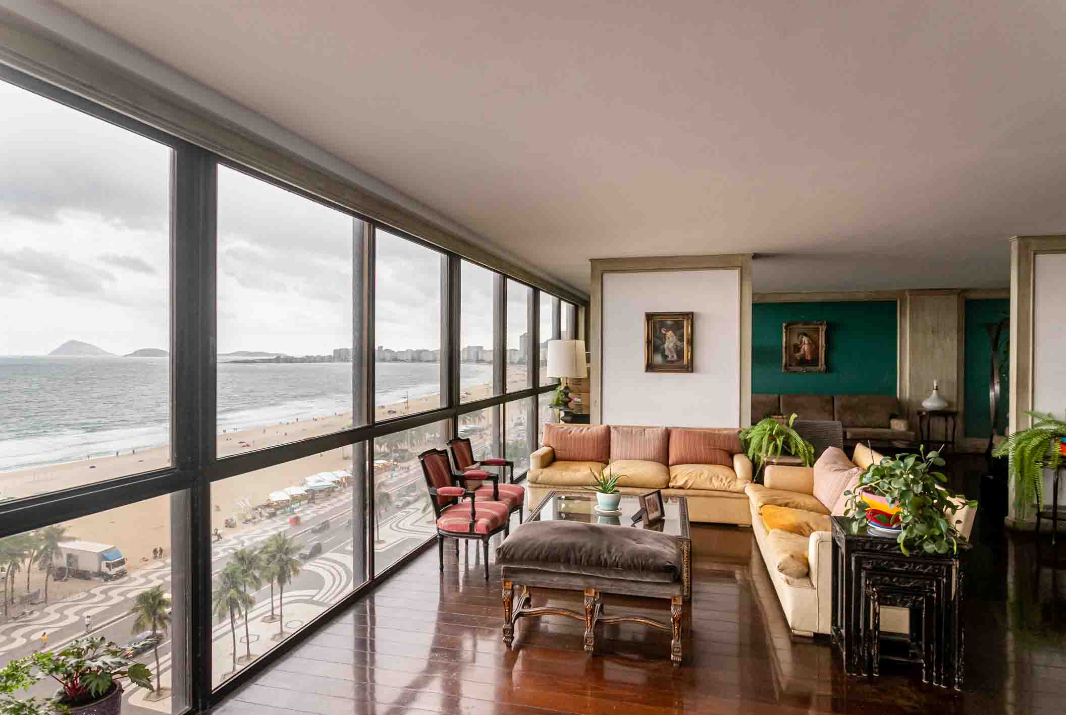  High-floor apartment with panoramic ocean views on Avenida Atlântica - 物件實景