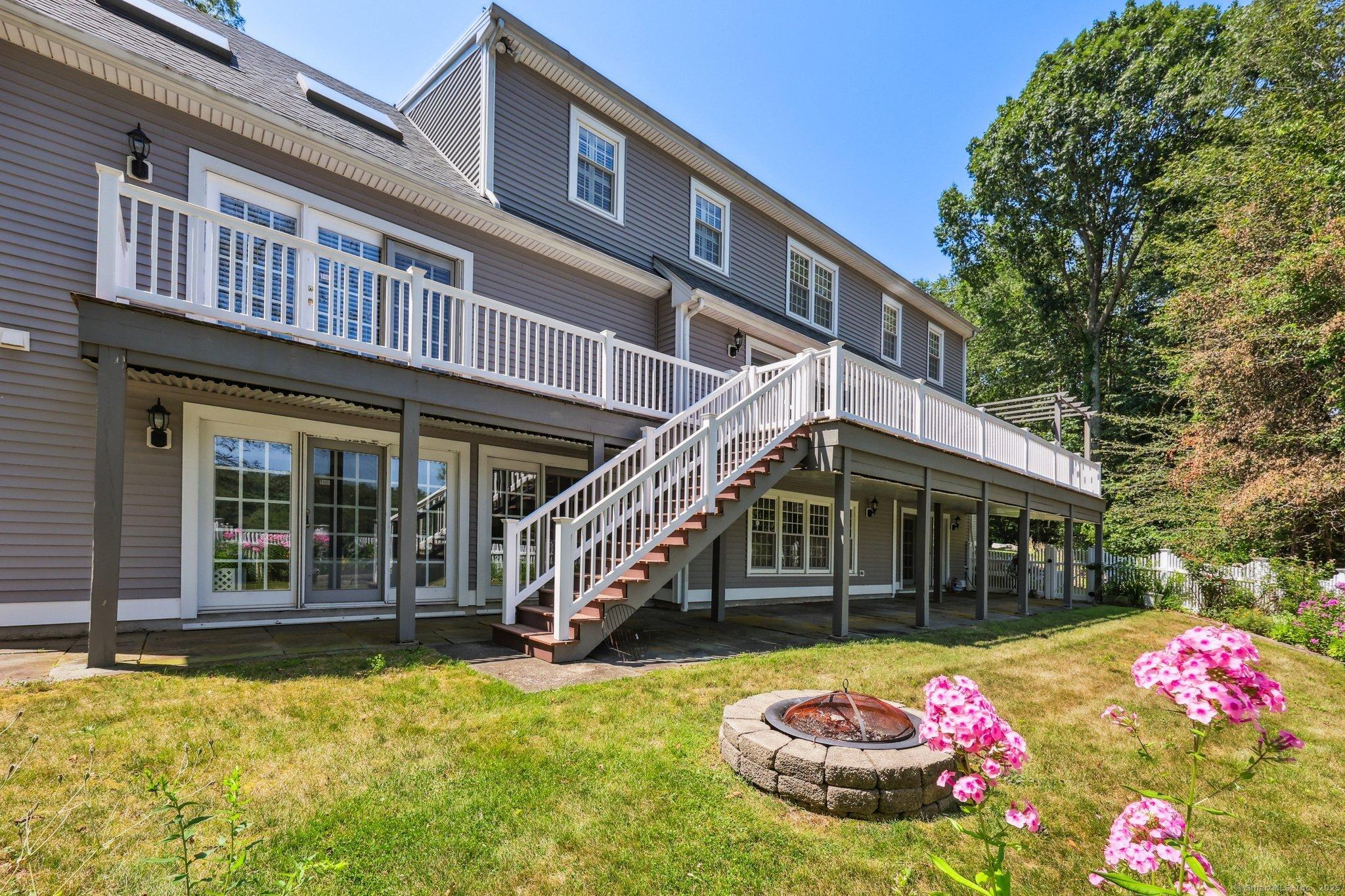 Westbrook, Connecticut, 06498, United States, 5 Bedrooms Bedrooms, ,6 BathroomsBathrooms,Residential,For Sale,1937602