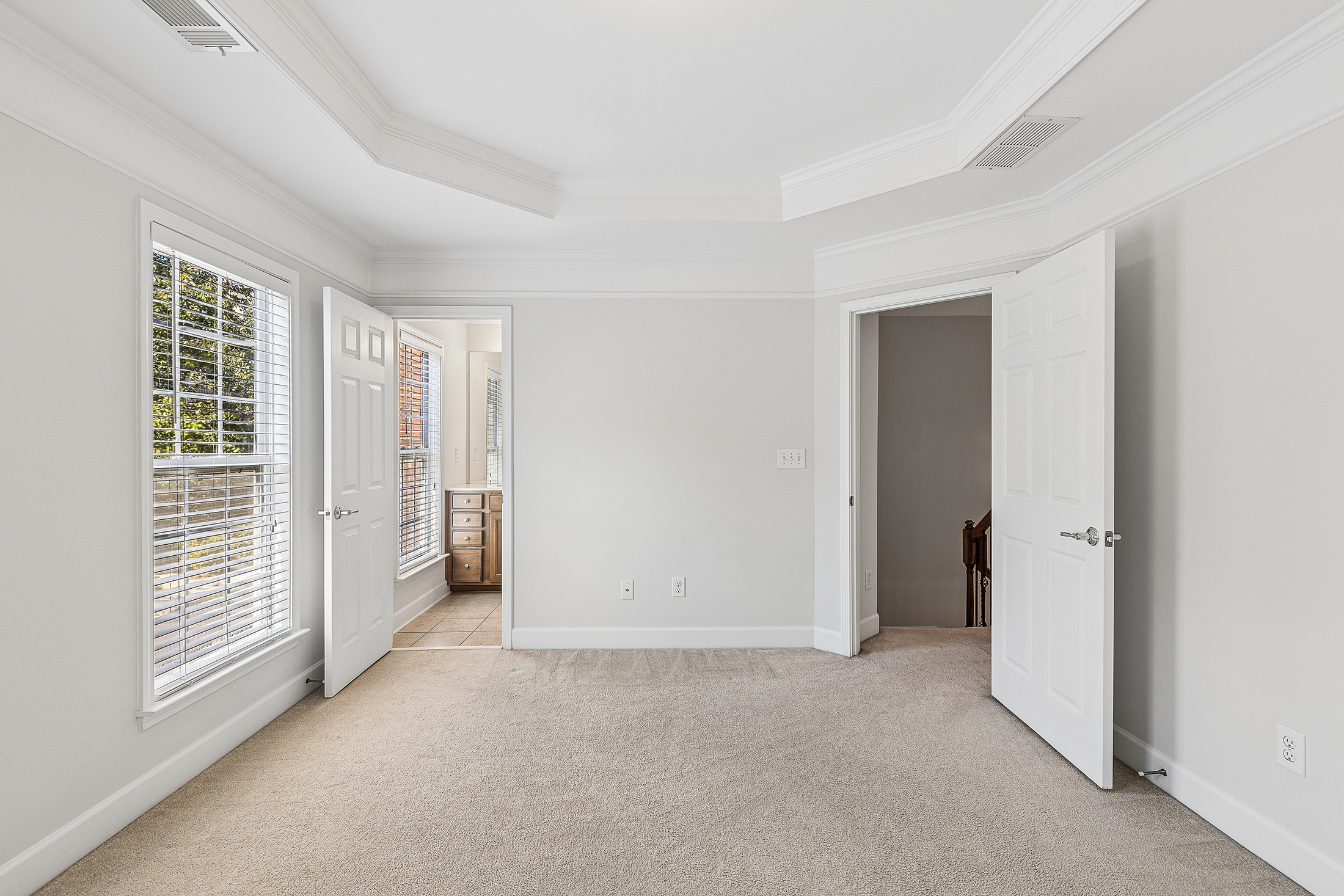  Impeccably Maintained End Unit Townhome in an Exceptional Smyrna Location - 物件實景