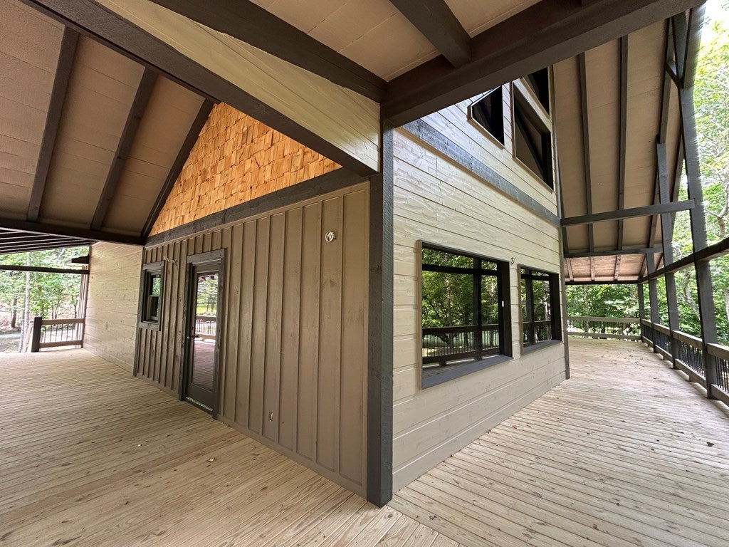 Mineral Bluff, Georgia, 30559, United States, 4 Bedrooms Bedrooms, ,5 BathroomsBathrooms,Residential,For Sale,1858917