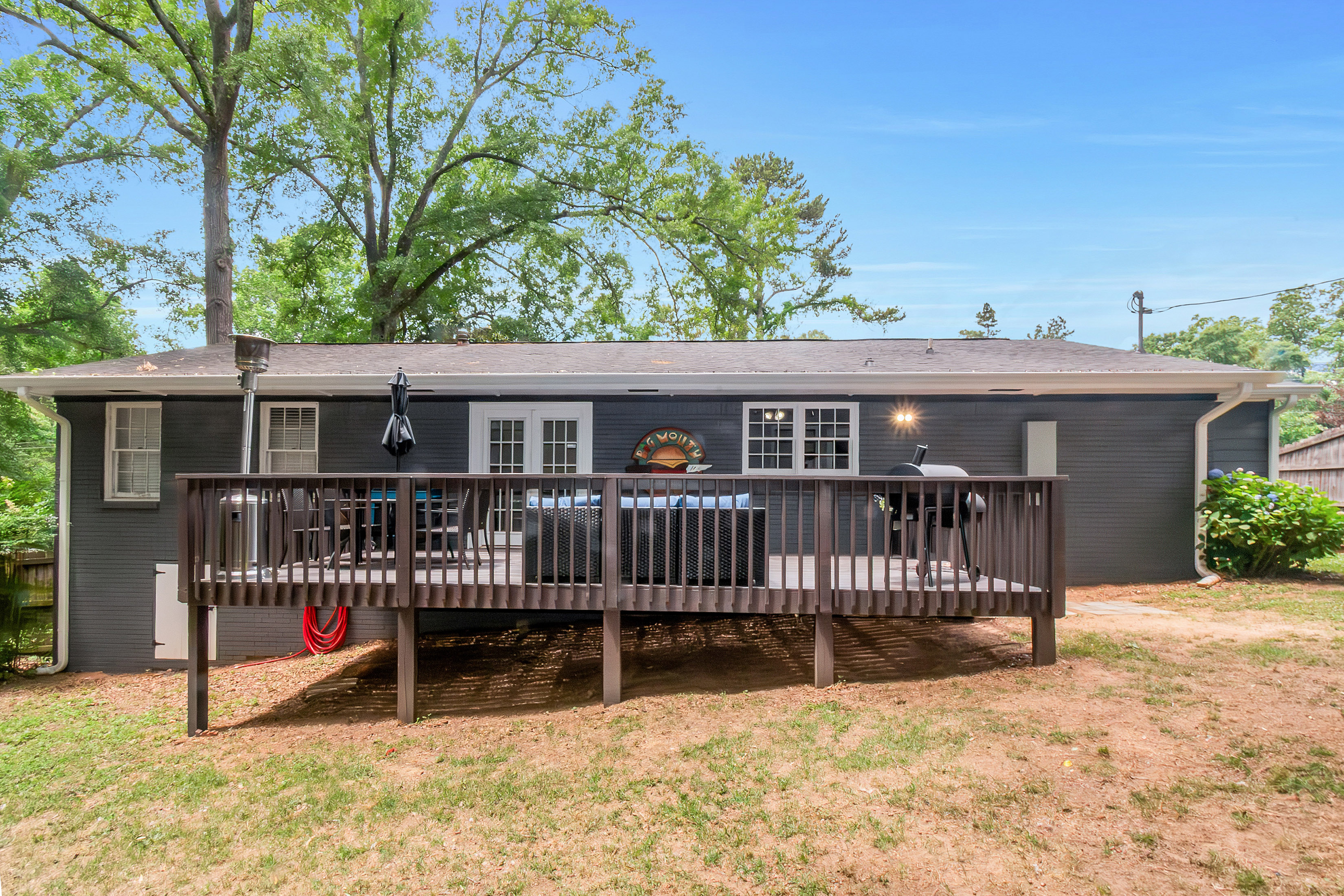  Bright Brick Ranch in Covington - 物件實景